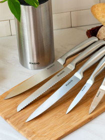 Набор ножей универсальный кухонный/MG-1094/5 кух. ножей+подставка/нерж.сталь Magio модель MG-1094 Набор ножей универсальный кухонный/MG-1094/5 кух. ножей+подставка/нерж.сталь Magio модель MG-1094 Фото