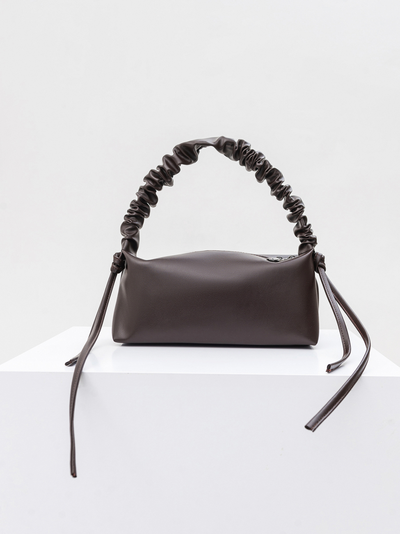 Хобо Romashka Аріадна модель 101020203061 Хобо Romashka Аріадна модель 101020203061 Фото