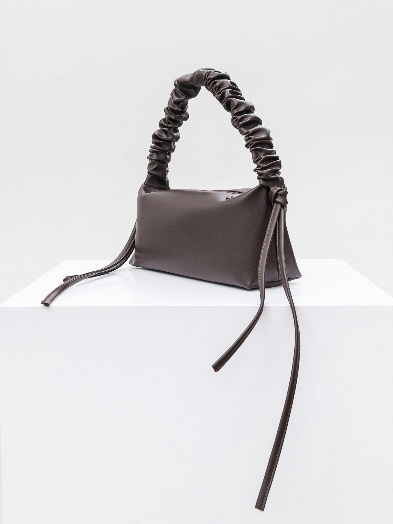 Хобо Romashka Аріадна модель 101020203061 Хобо Romashka Аріадна модель 101020203061 Фото