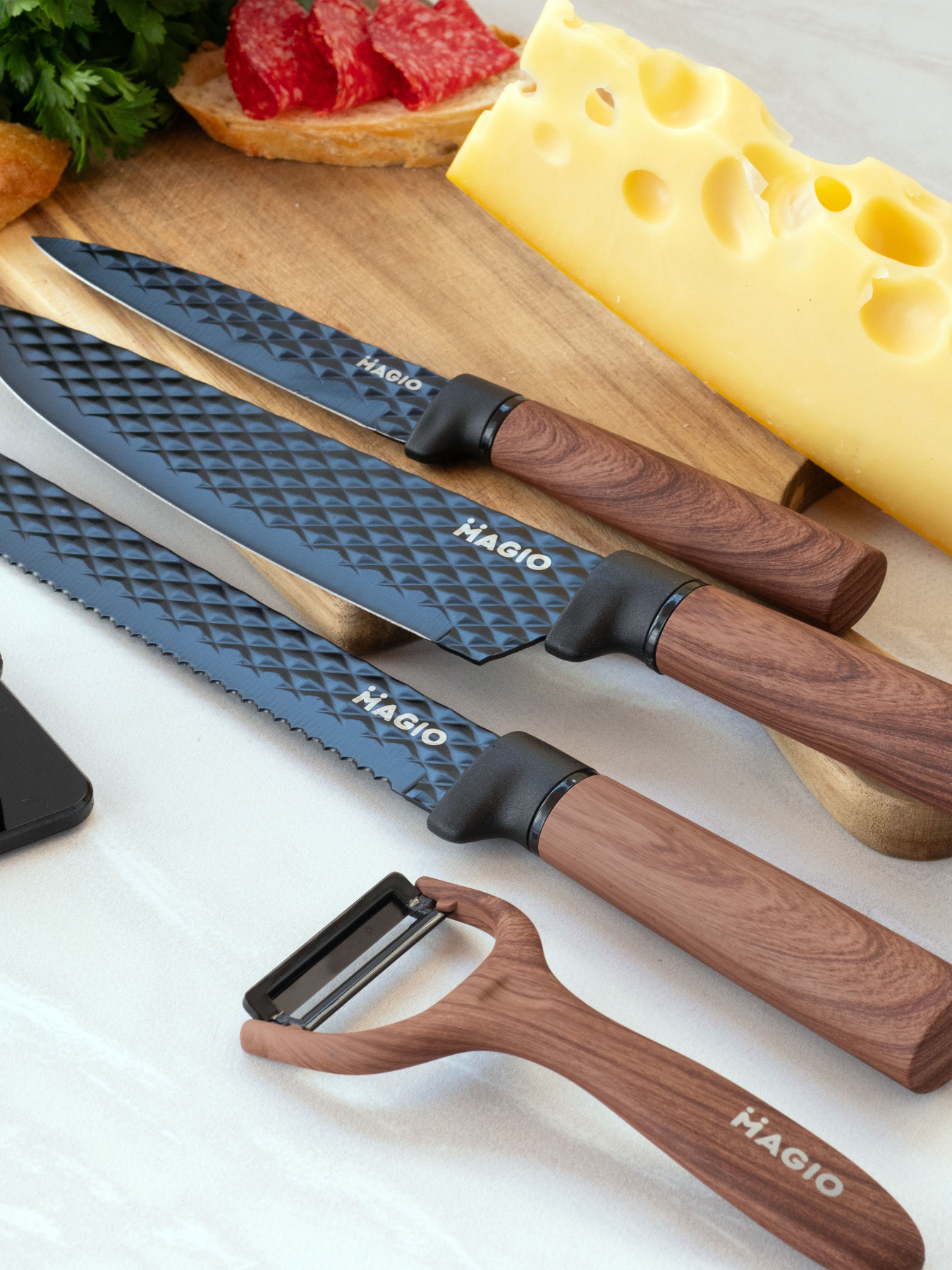 Набор ножей универсальный кухонный Magio модель MG-1095R Фото