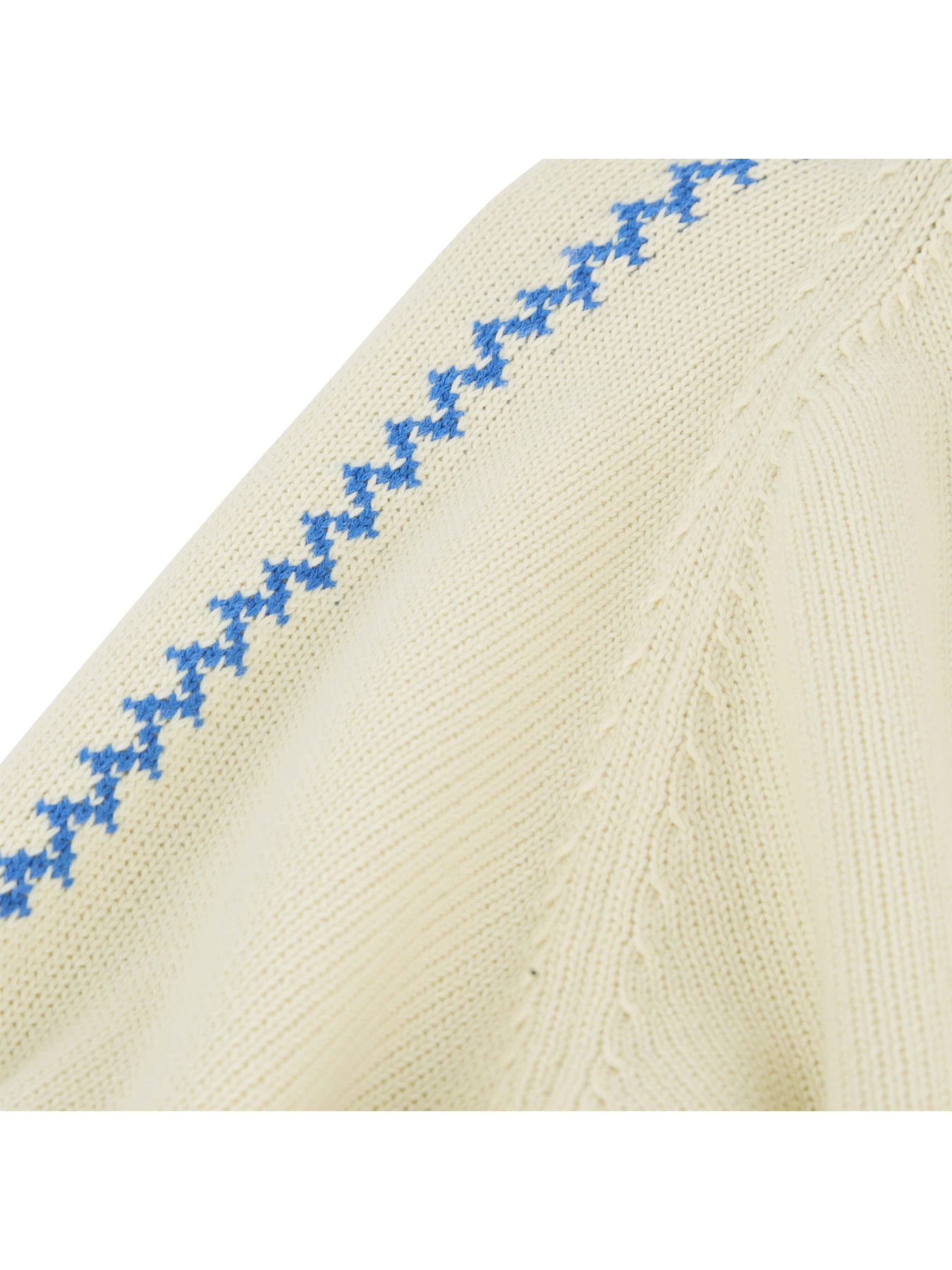 Свитшот PUMA The Neverworn Iv T7 Crew модель 628463 Фото