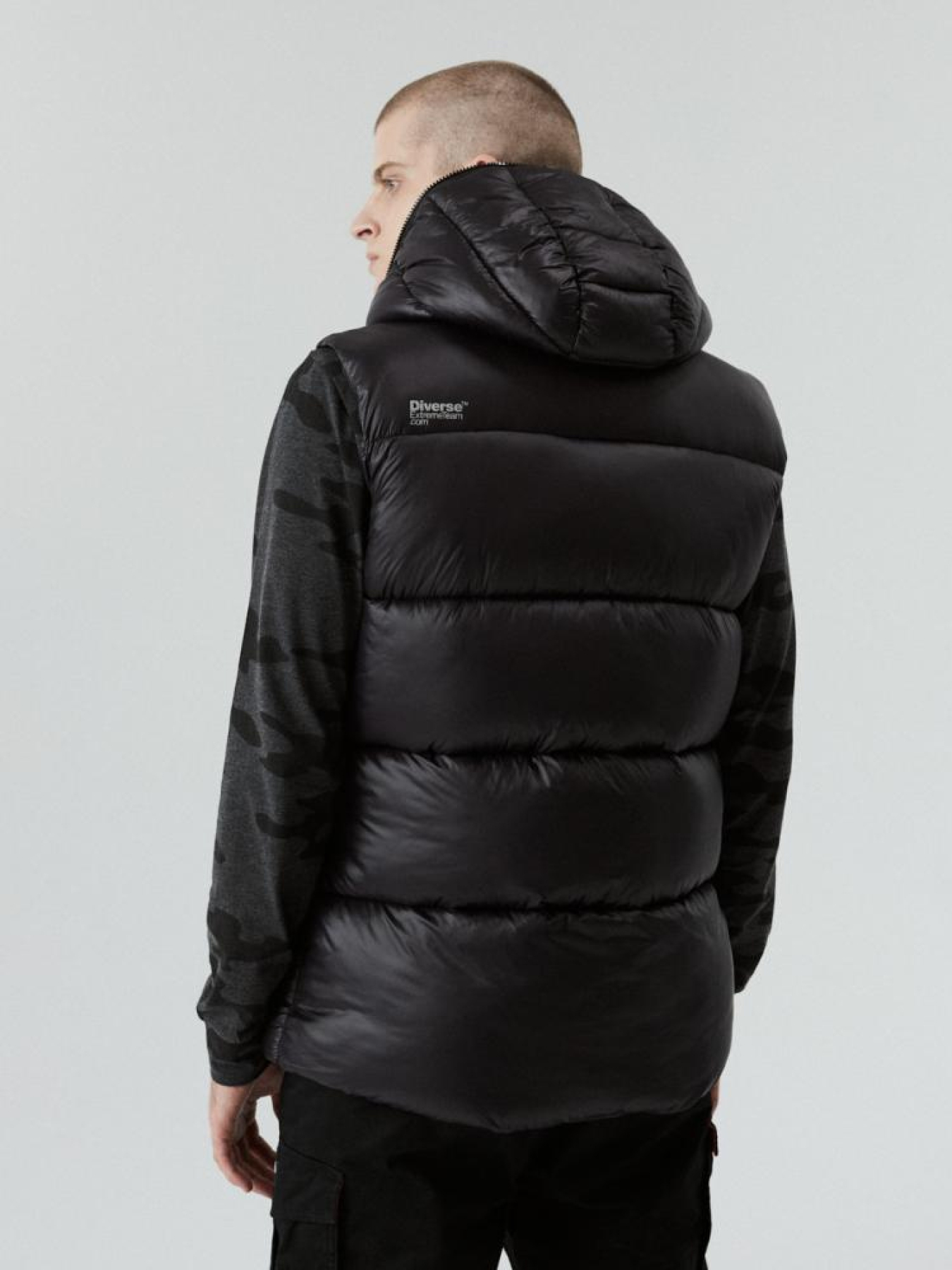 Жилет с утеплителем DIVERSE Vestu Dext модель 10040550 Фото