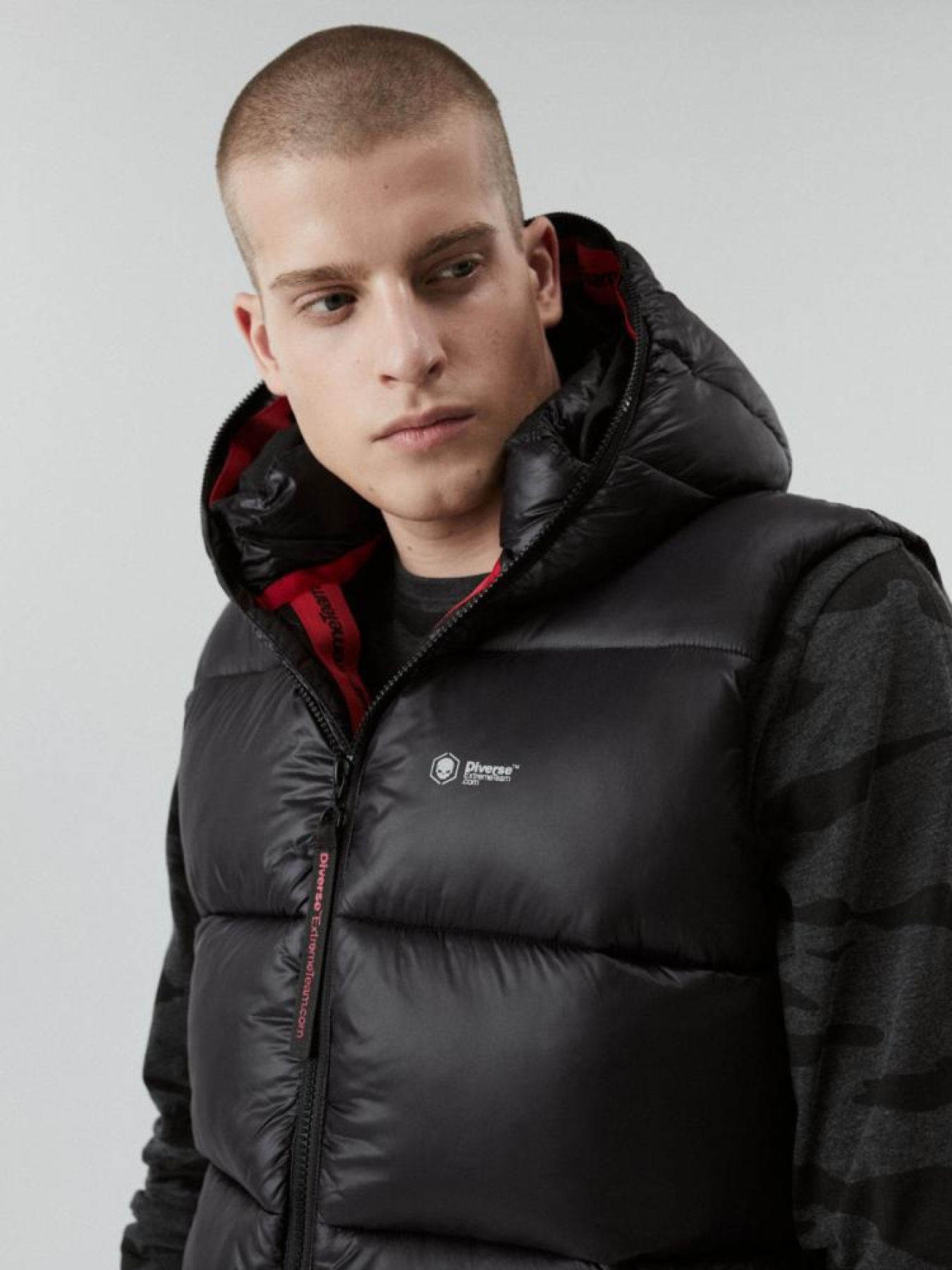 Жилет с утеплителем DIVERSE Vestu Dext модель 10040550 Фото