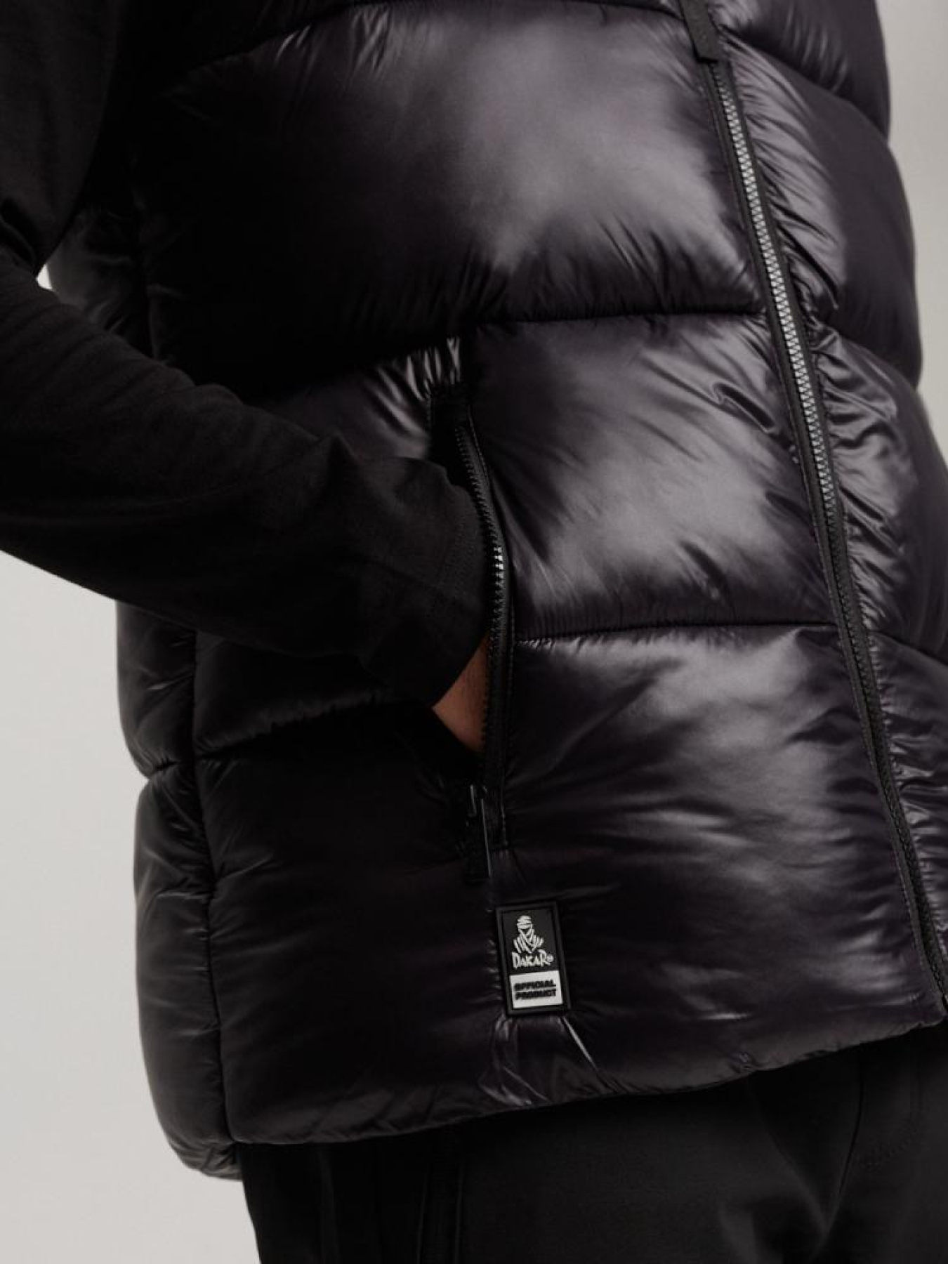 Жилет с утеплителем DIVERSE Dkr Vestu Vip модель 10040680 Фото