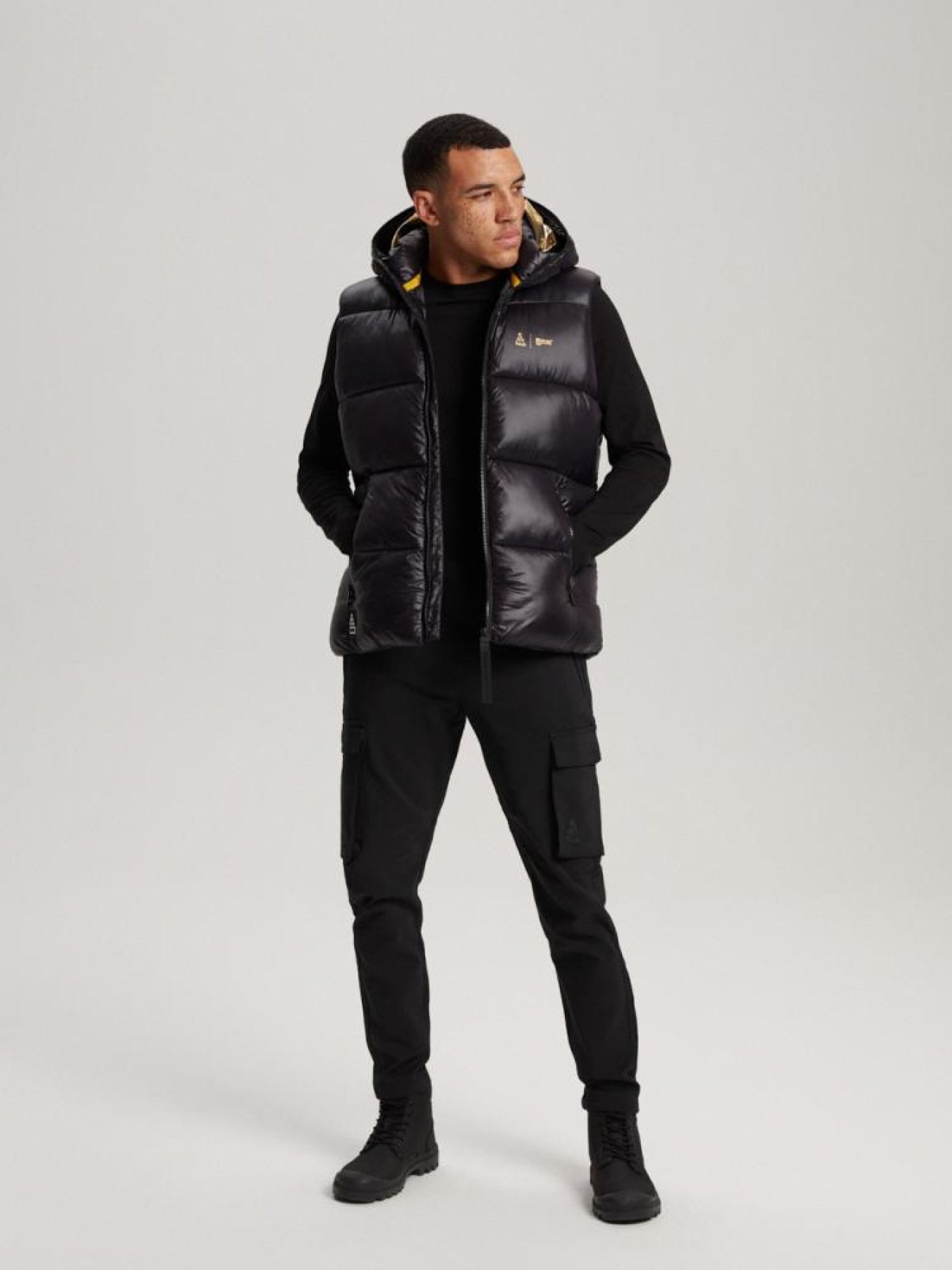 Утепленный жилет DIVERSE Dkr Vestu Vip модель 10040680 Фото