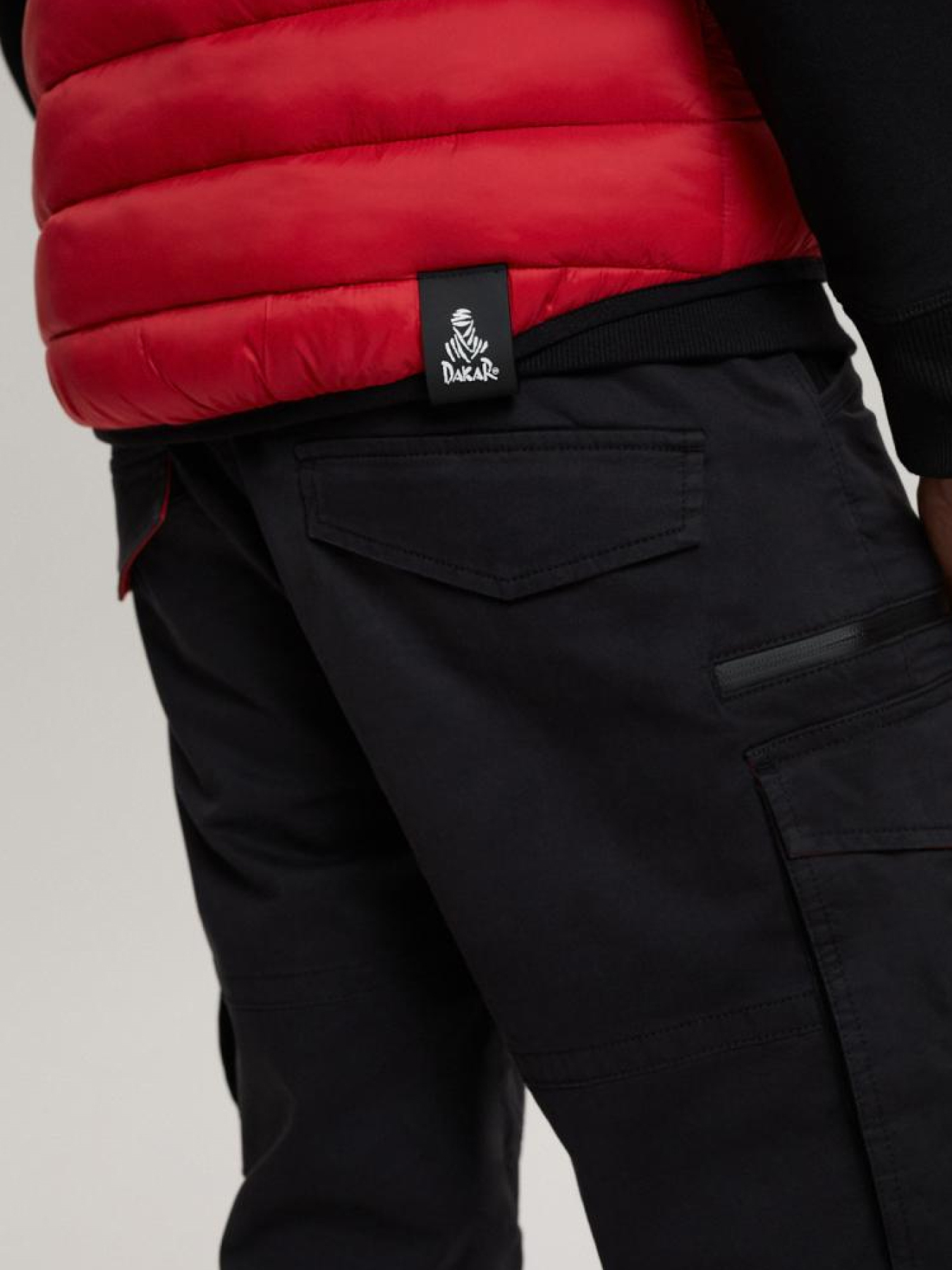 Жилет с утеплителем DIVERSE Dkr Hileguz модель 10040684 Фото