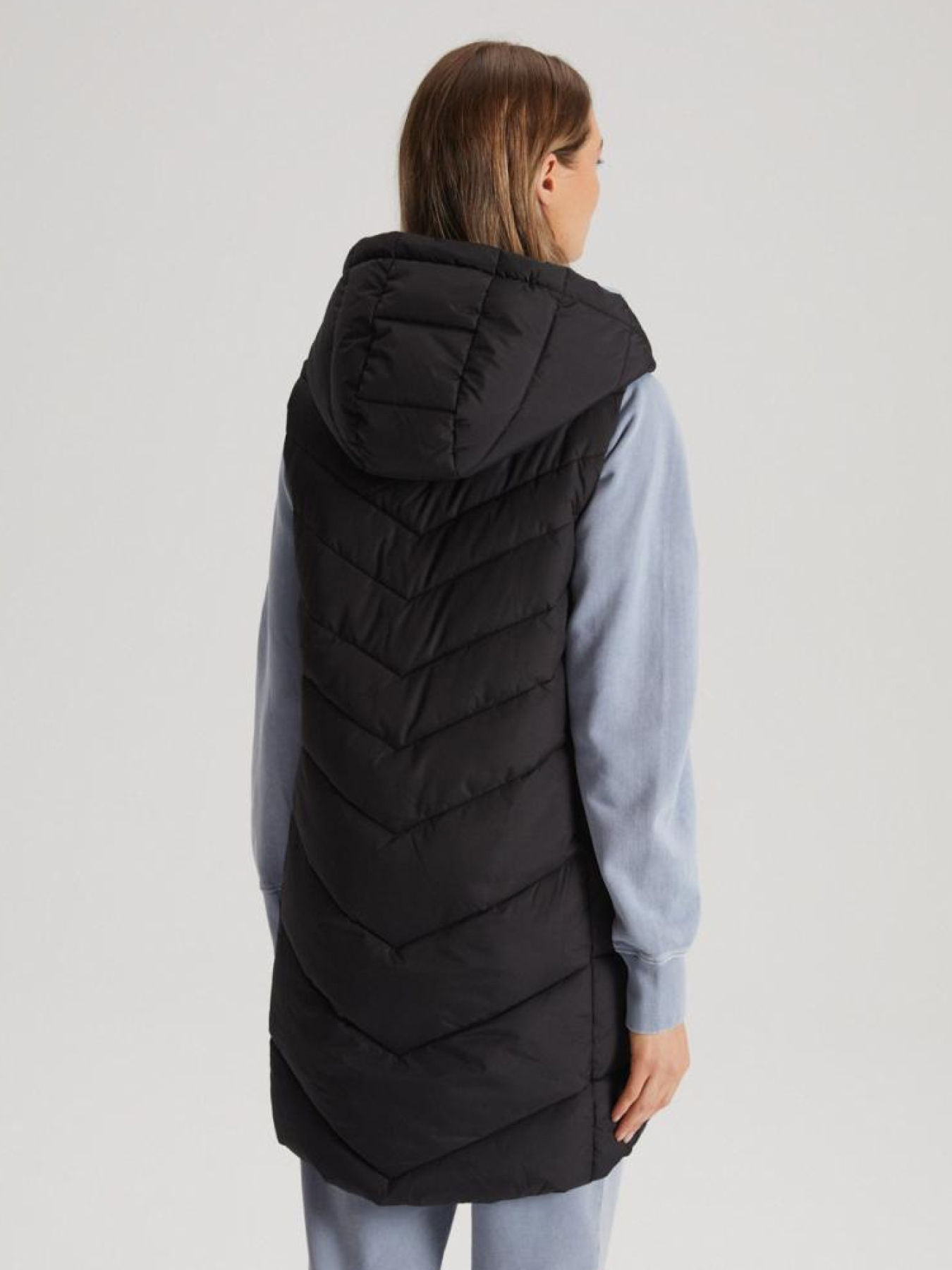Утепленный жилет DIVERSE Meranu модель 10042555 Утепленный жилет DIVERSE Meranu модель 10042555 Фото