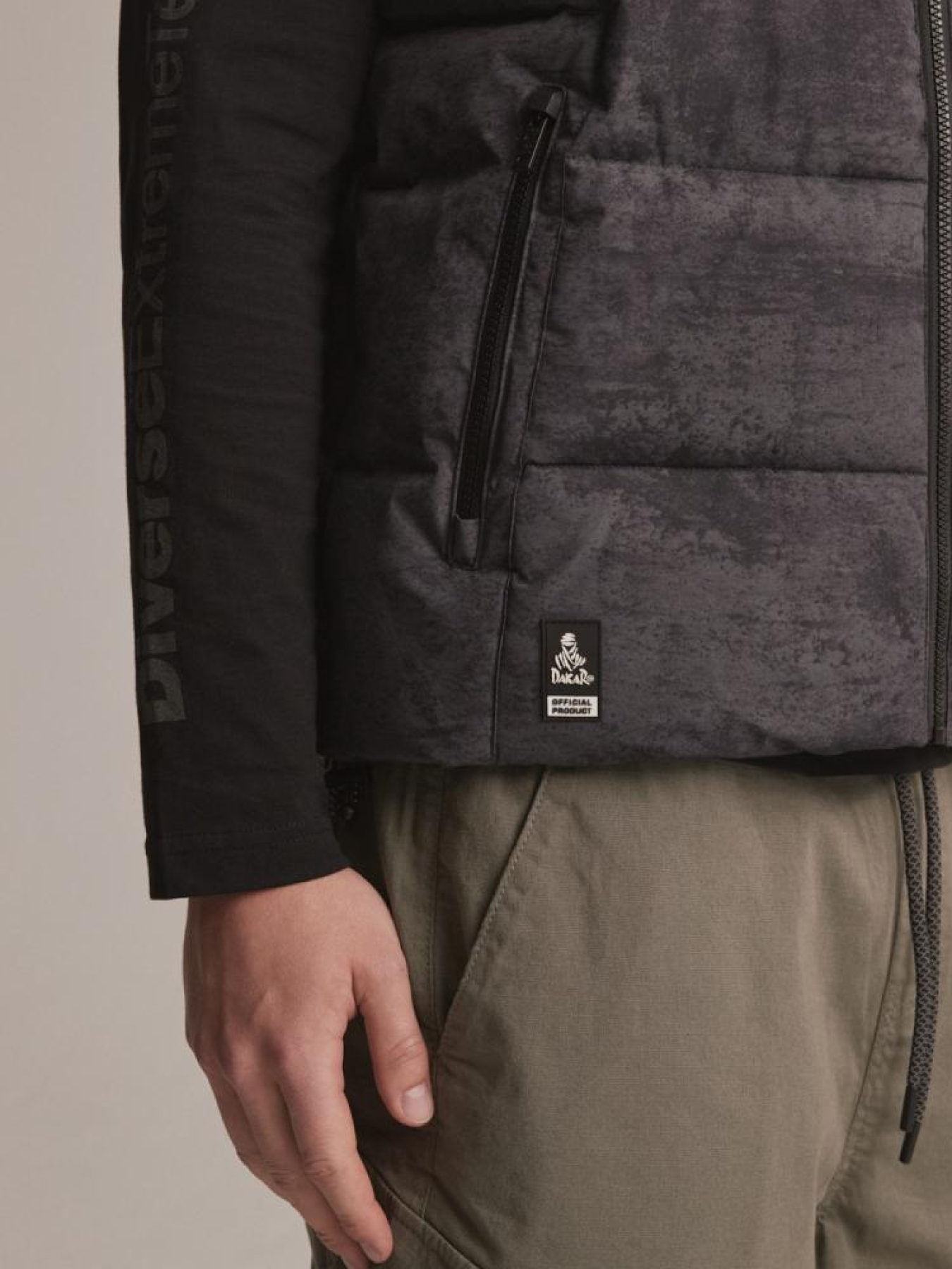 Утепленный жилет DIVERSE Dkr Thiver модель 10043405 Фото