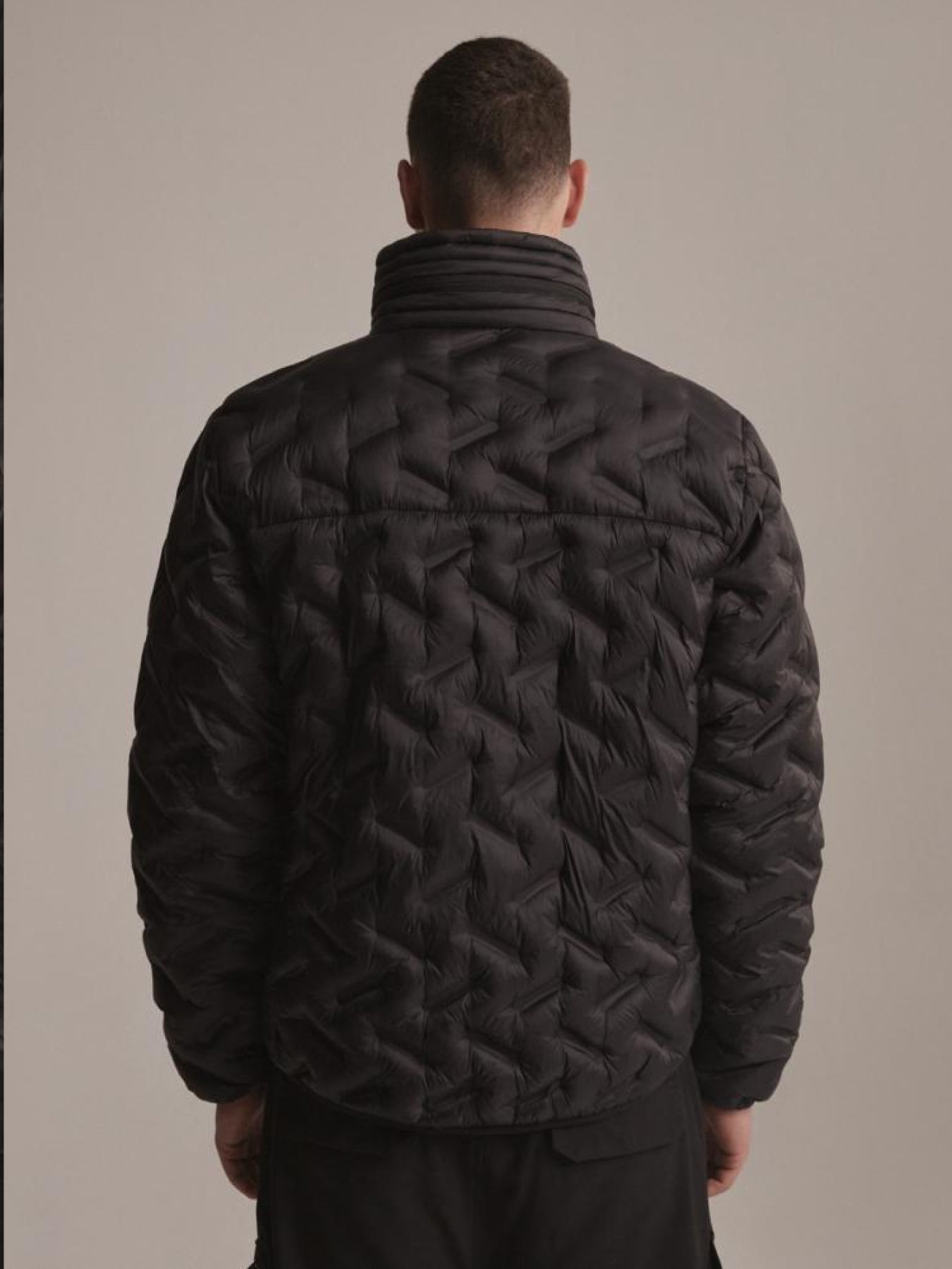 Куртки и дубленки DIVERSE Dkr Hopren модель 10043407 Фото