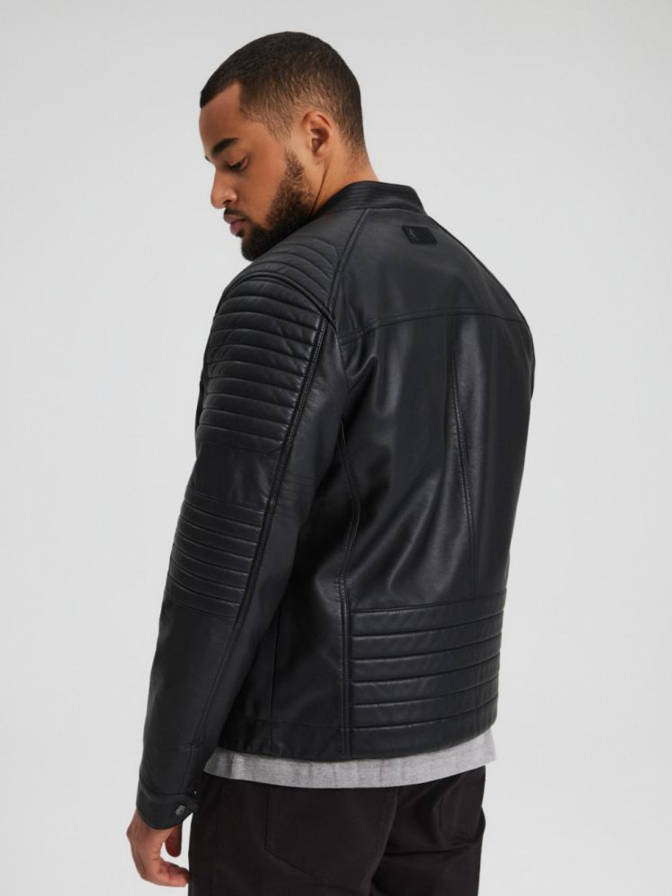 Куртки DIVERSE Jackblack модель 10043796 Фото