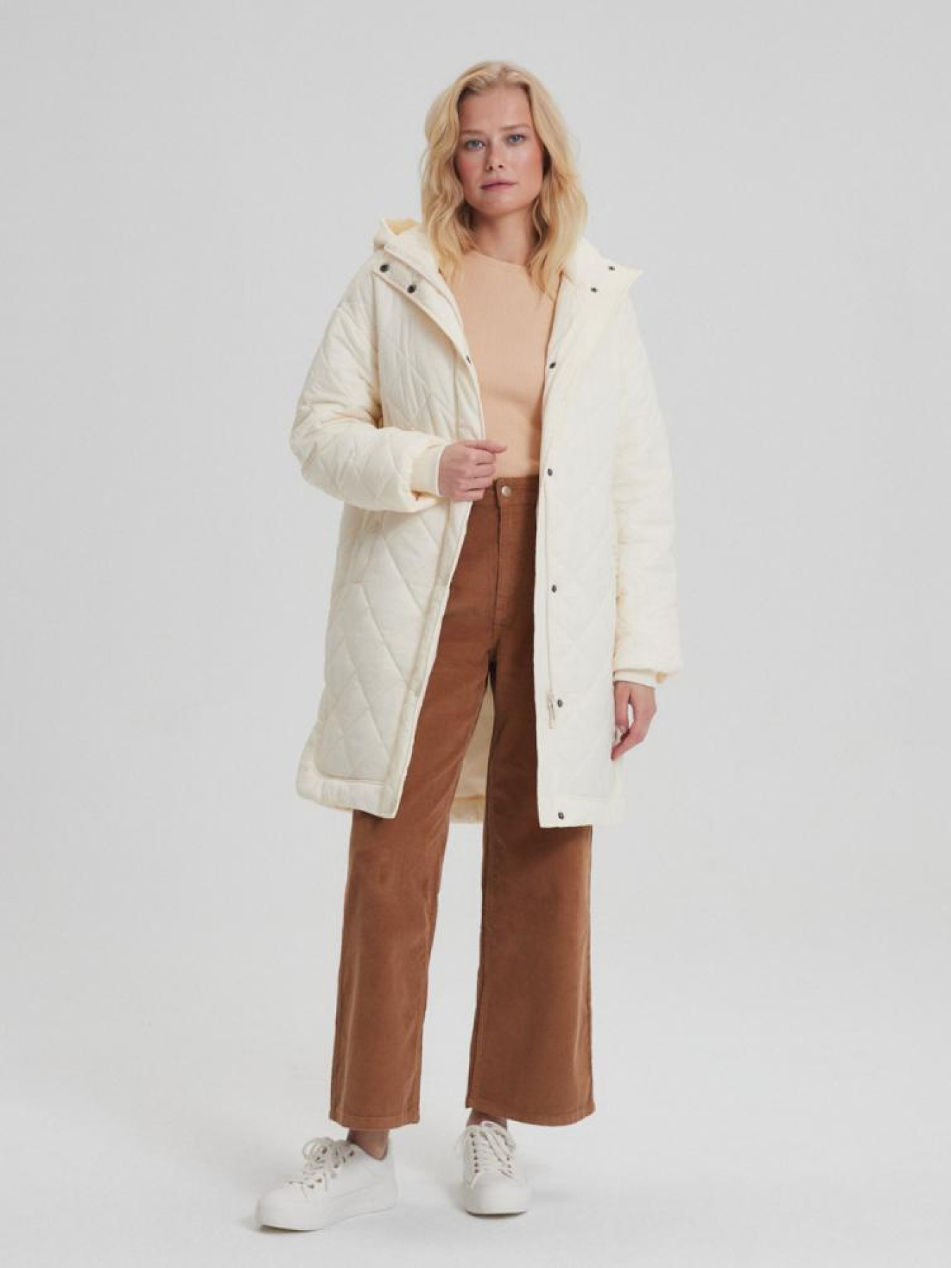 Куртки та дублянки DIVERSE Aphrodis модель 10043798 Фото