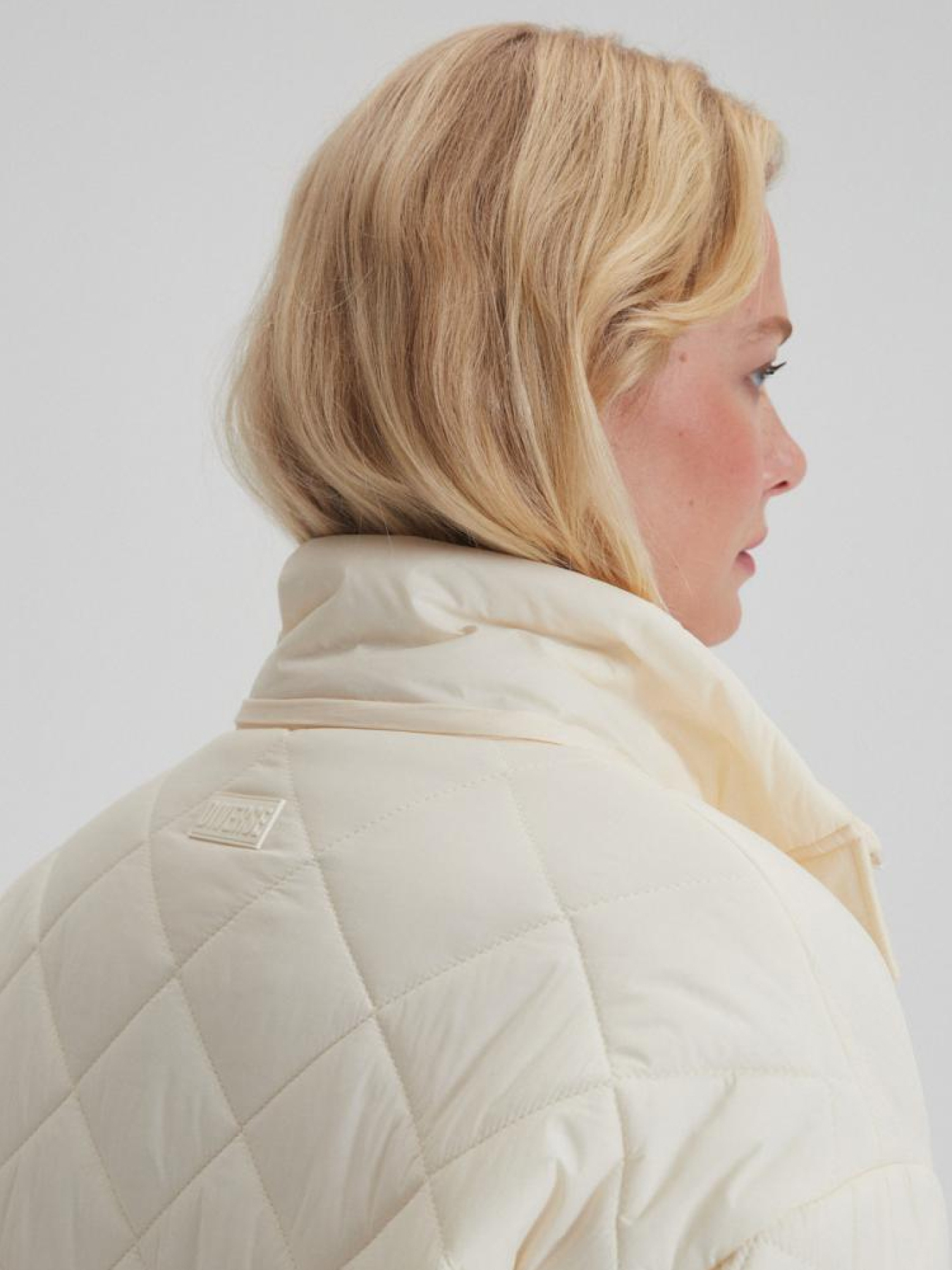 Куртки та дублянки DIVERSE Aphrodis модель 10043798 Фото