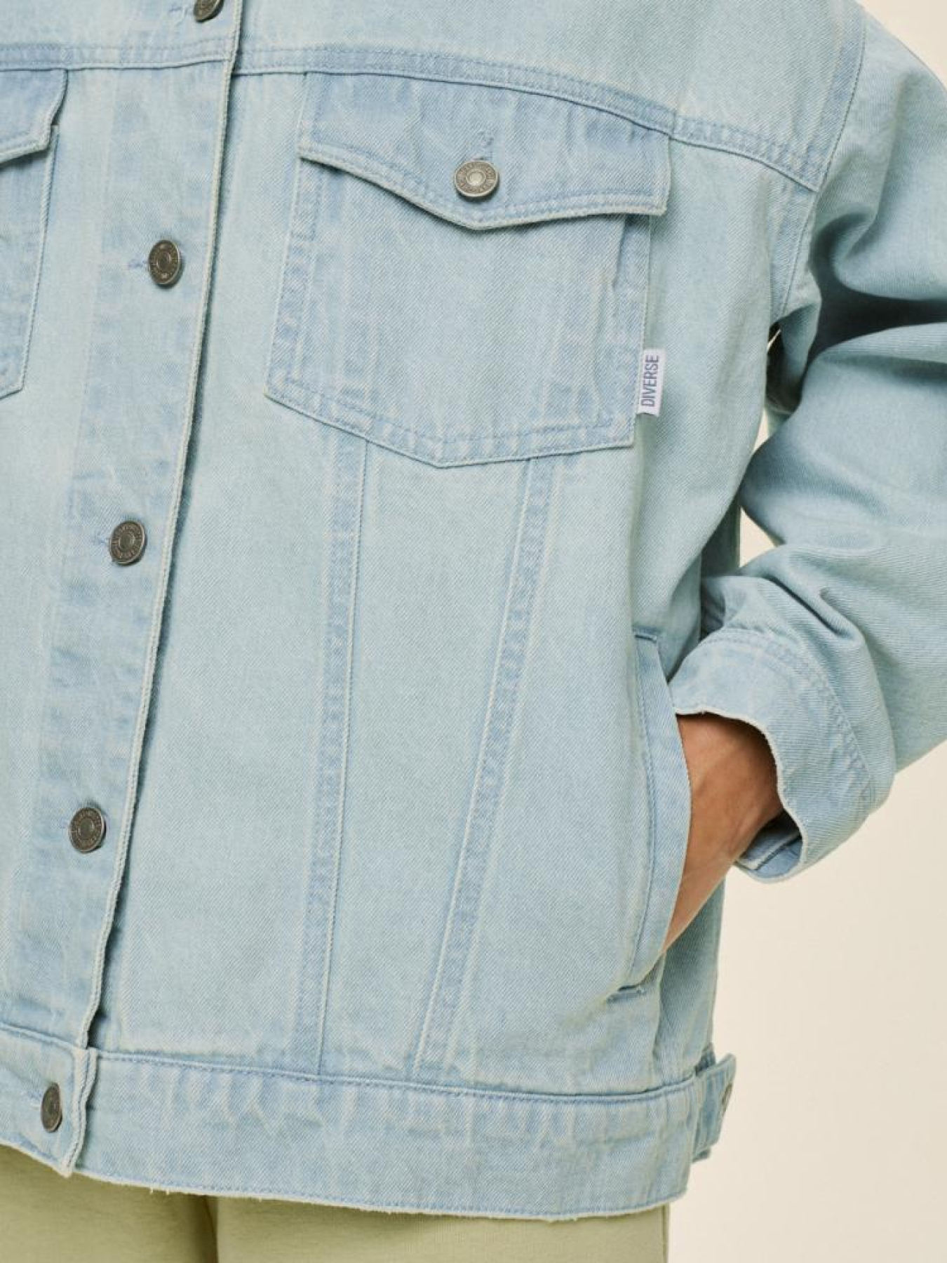 Джинсова куртка DIVERSE Sunneva модель 10044084 Джинсова куртка DIVERSE Sunneva модель 10044084 Фото