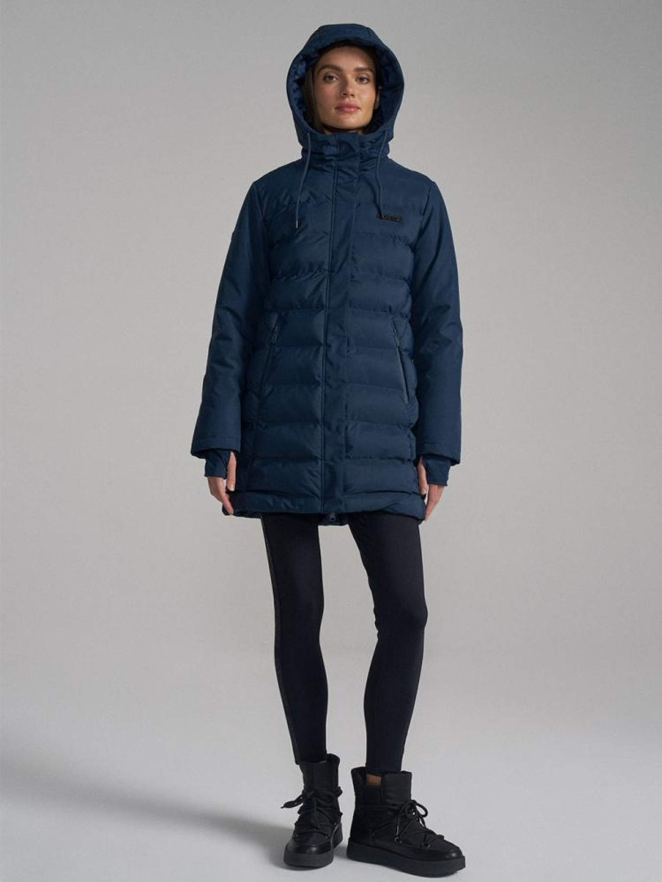 Куртки и дубленки DIVERSE Evo Kristen St модель 10045471 Куртки и дубленки DIVERSE Evo Kristen St модель 10045471 Фото