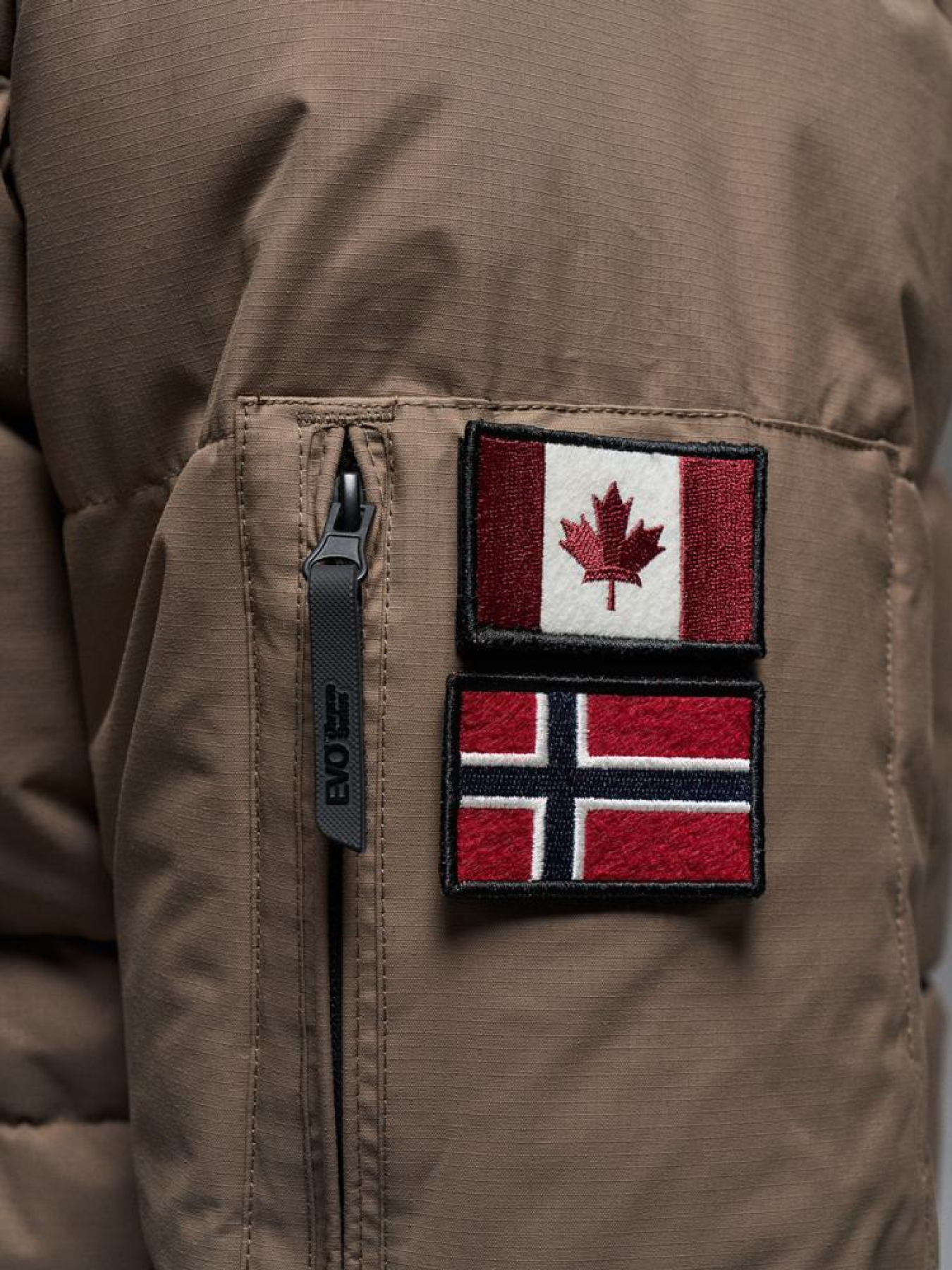 Куртки и дубленки DIVERSE Evo Glacier St модель 10045565 Фото