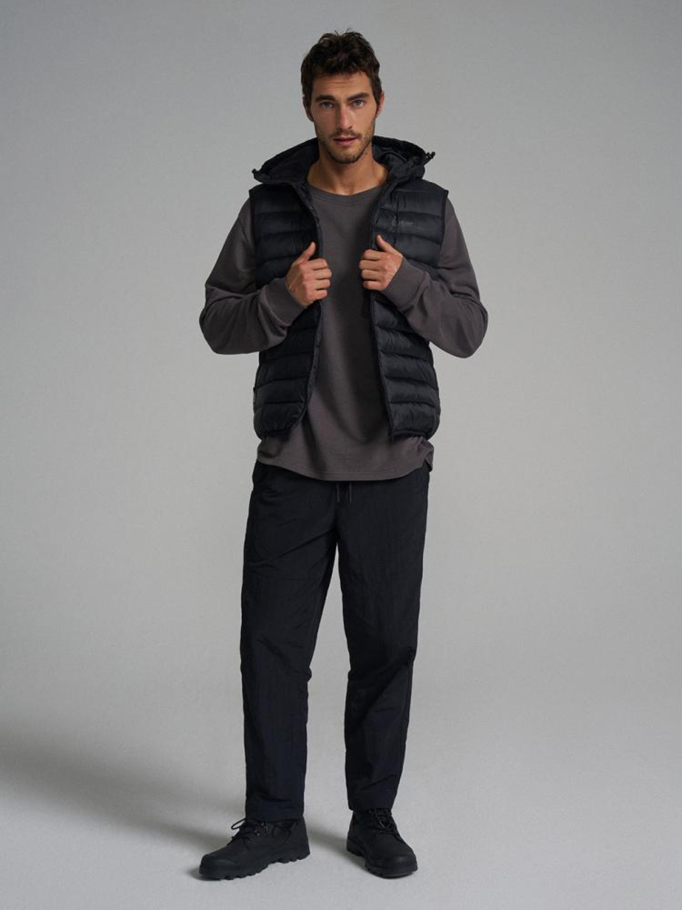 Утепленный жилет DIVERSE Dkr Higen модель 10045792 Утепленный жилет DIVERSE Dkr Higen модель 10045792 Фото