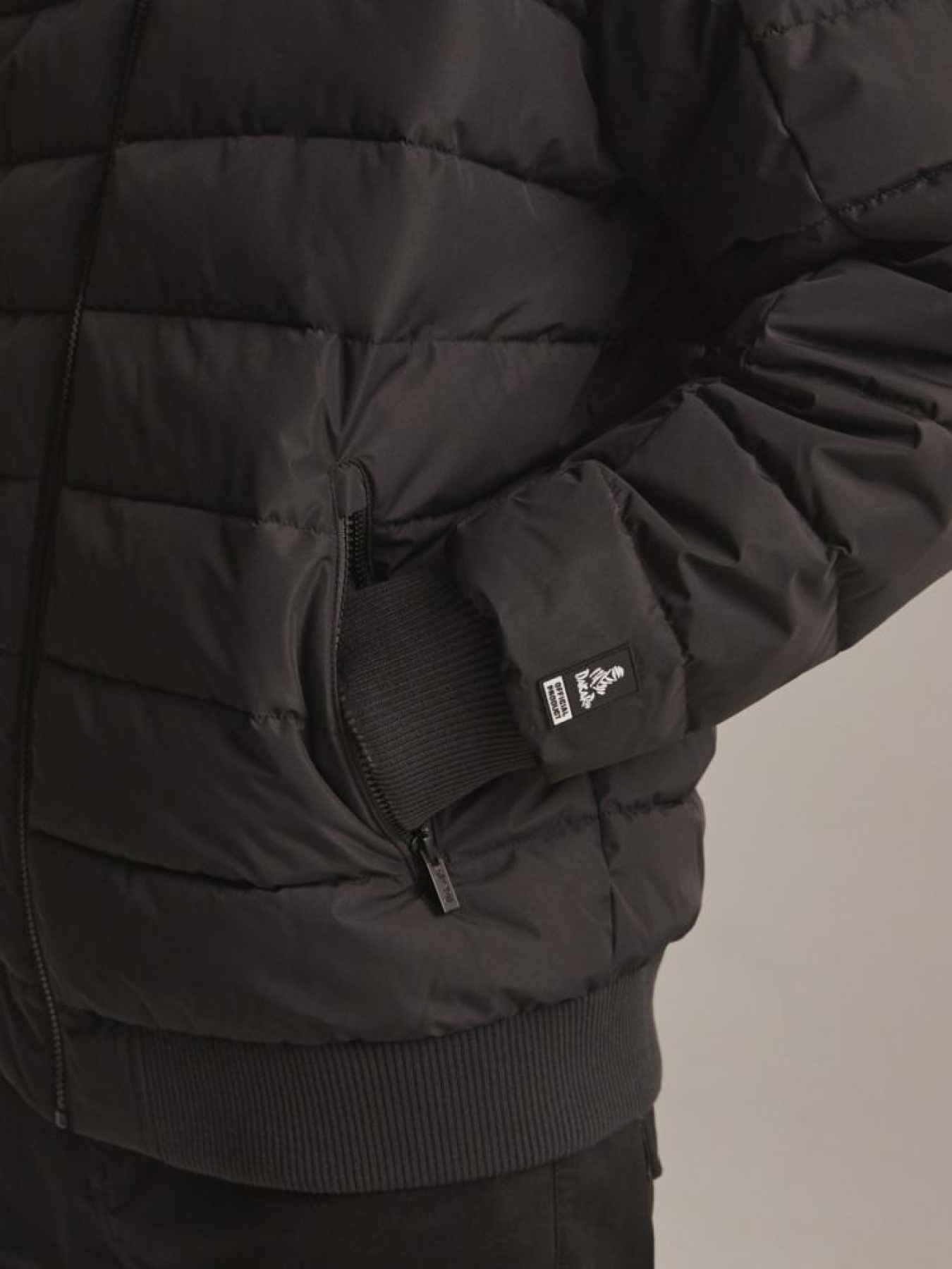 Куртки и дубленки DIVERSE Dkr Sixen модель 10043406 Фото