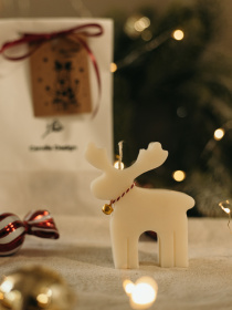 Аромасвечка "Оленик", аромат - Wassail (глинтвейн), натуральный оливковый воск Candle Design модель 170.2011 Фото