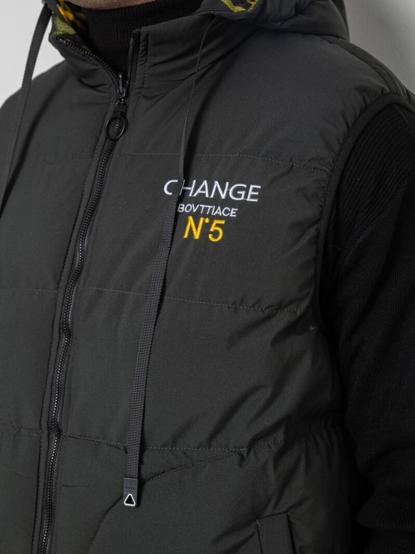 Утепленный жилет Ager модель У-1133100::000000126 Фото