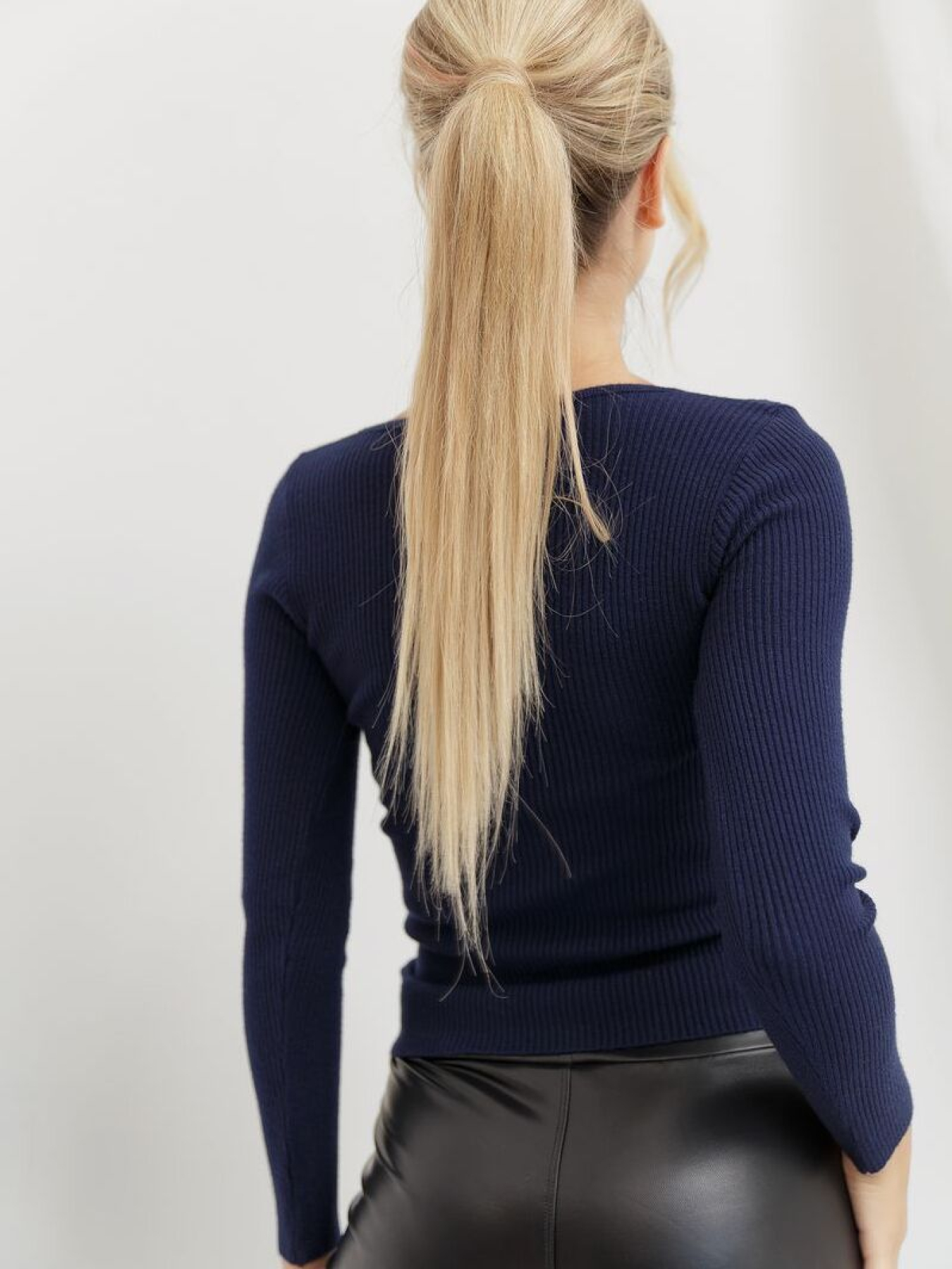 Джемпер Ager модель У-1121086::000000090 Фото