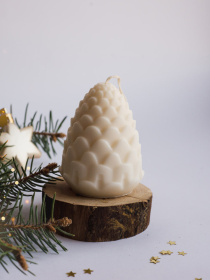 Різдвяна аромасвічка "Шишка", аромат - Дубовий мох і амбра Candle Design модель 170.2020 Фото