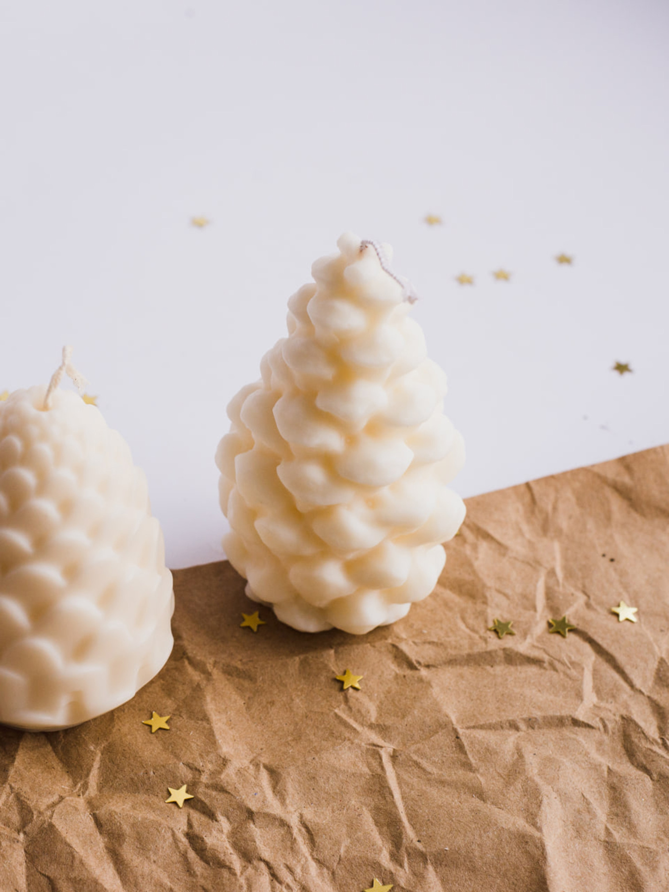 Рождественская свечка "Шишка Карпатская", аромат - Секвойя и мох Candle Design модель 170.2021 Рождественская свечка "Шишка Карпатская", аромат - Секвойя и мох Candle Design модель 170.2021 Фото