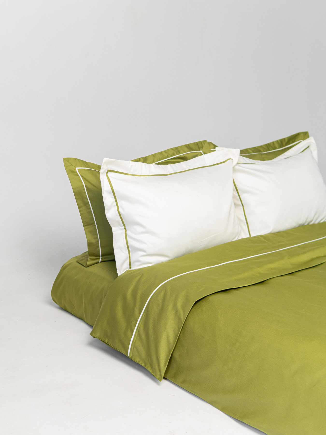 Комплект постільної білизни з преміум сатину з кантом INDIM модель Olive123 Комплект постільної білизни з преміум сатину з кантом INDIM модель Olive123 Фото