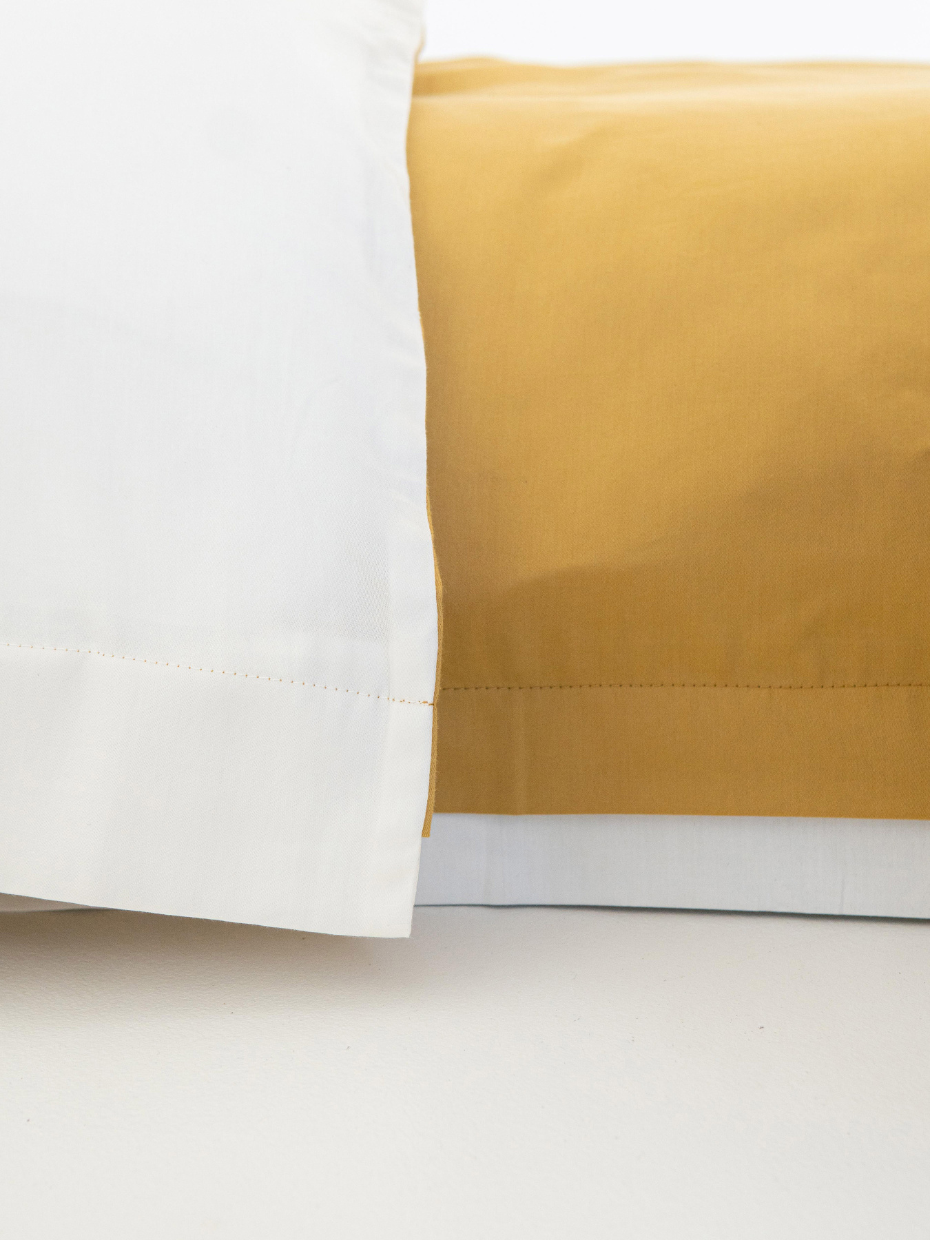 Комплект постільної білизни з преміум сатину з вушками INDIM модель Amber456 Фото