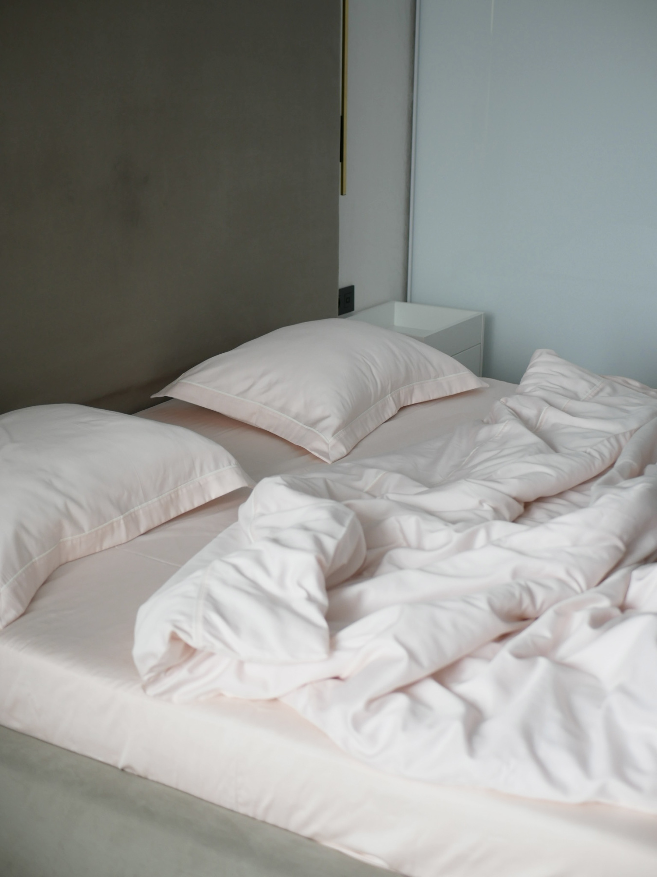 Комплект постільної білизни з преміум сатину з кантом INDIM модель MistyRose123 Фото