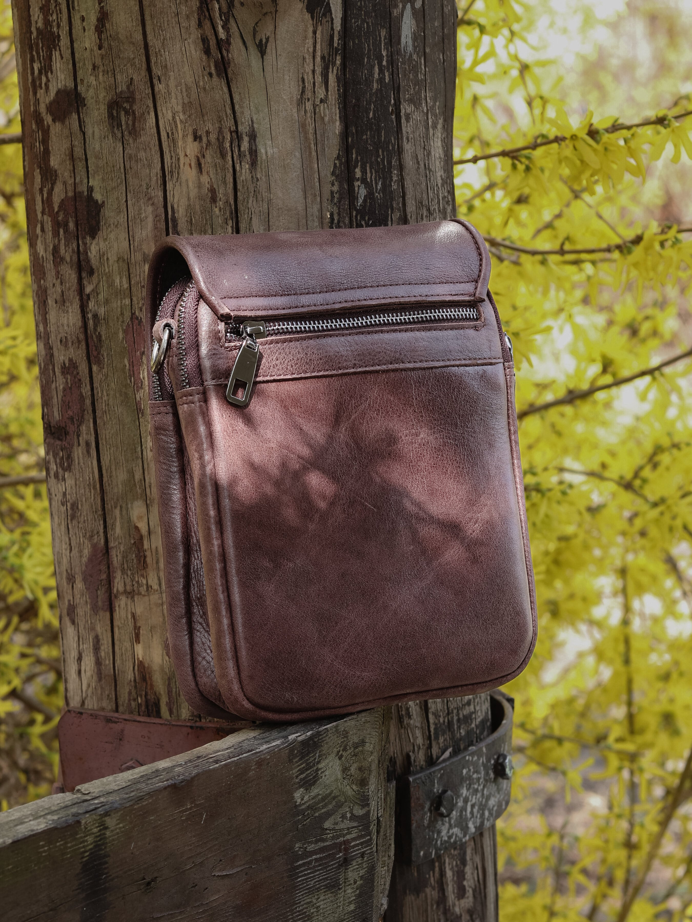 Мессенджер Legessy модель Kr_015_2_Brown Фото