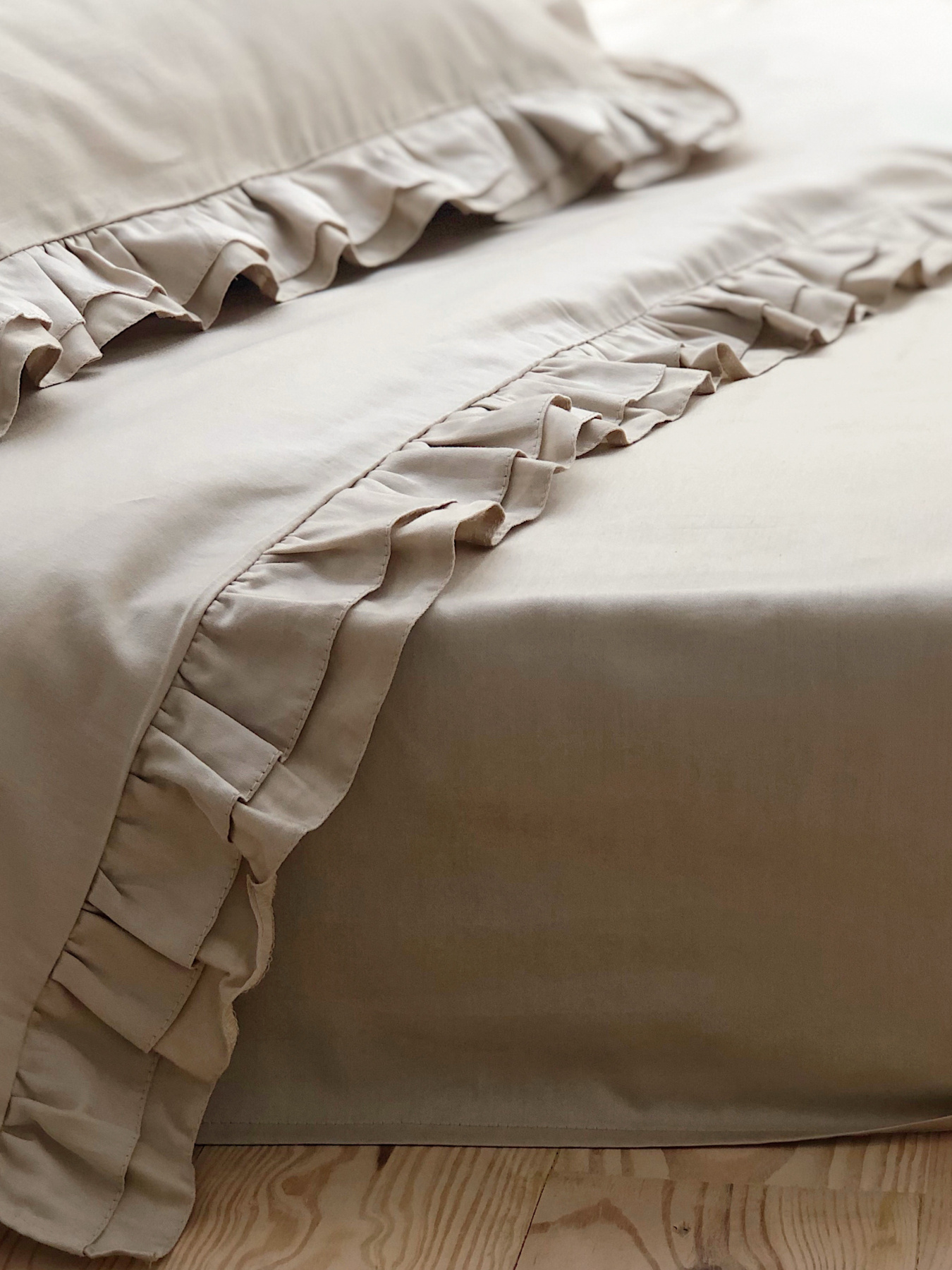 Підковдра з рюшами лате Cozy модель 8009135 Фото