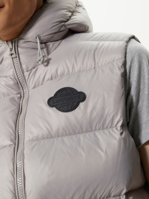 Утеплений жилет Lacoste модель BH2406R06G Фото