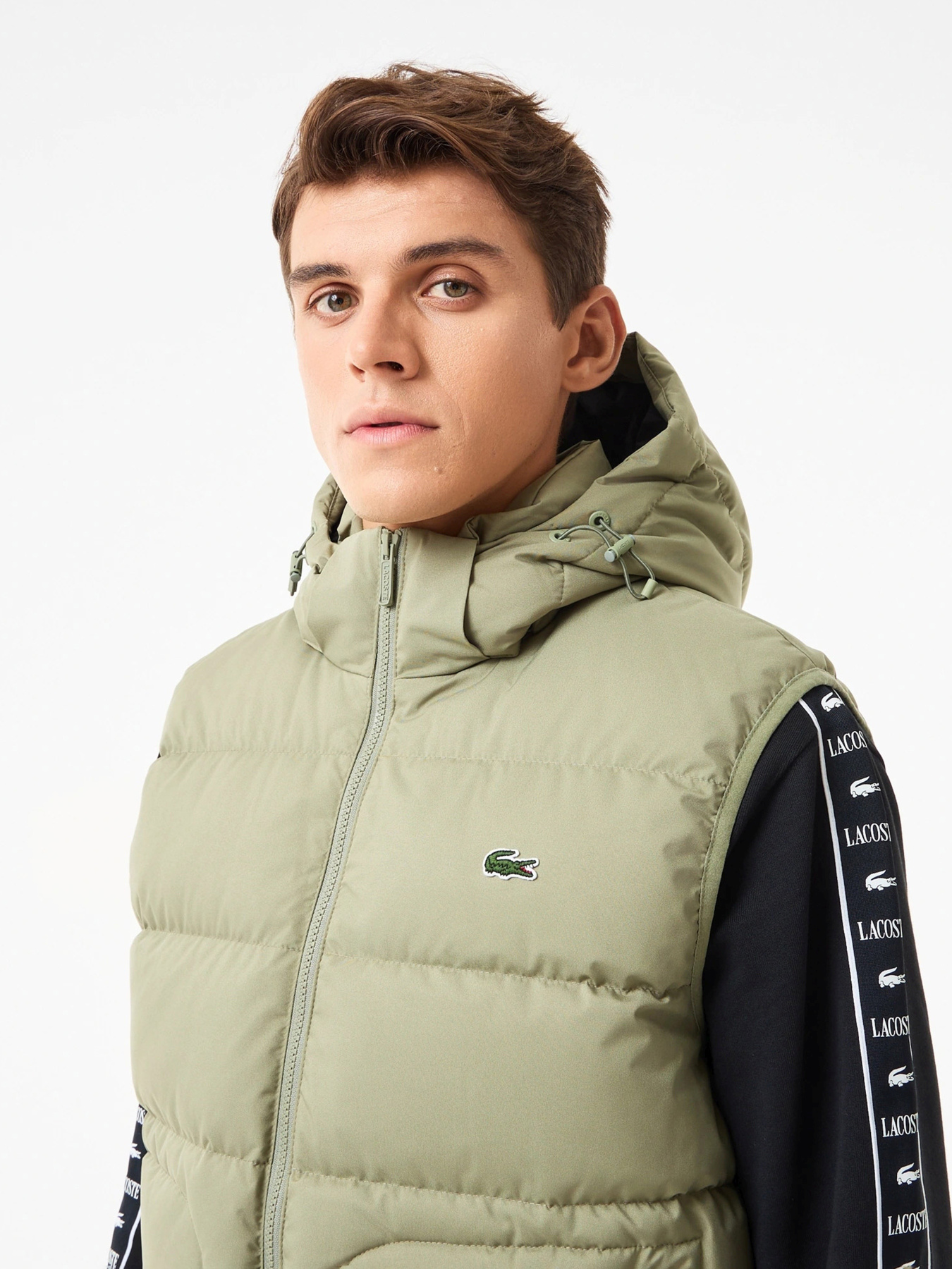 Утеплений жилет Lacoste модель BH2317BMY Фото