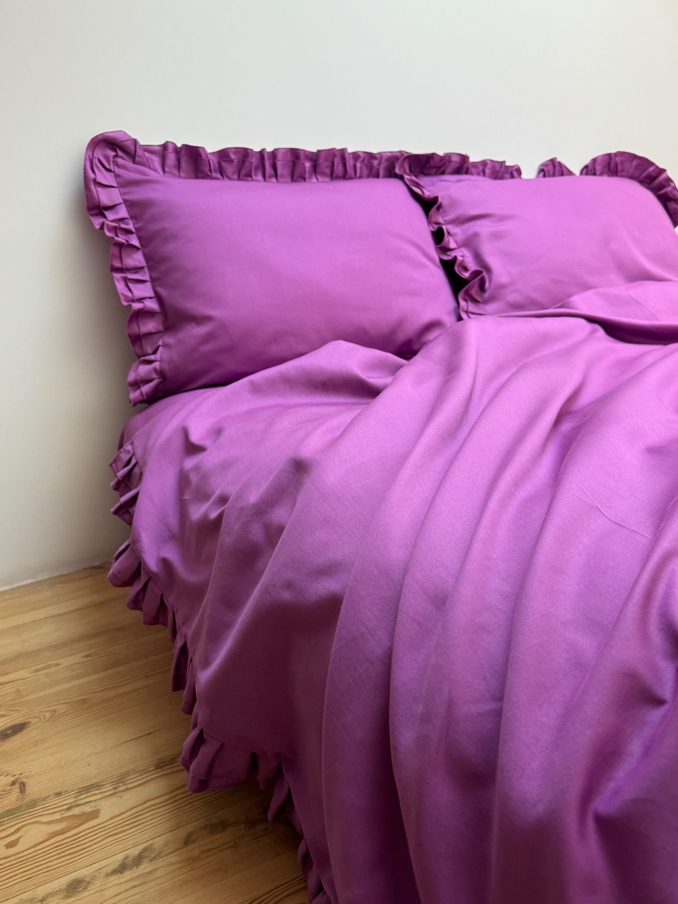 Підковдра з рюшами ягідна Cozy модель 9557962 Фото