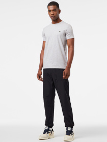 Повседневные штаны Lacoste модель HH2512031 Повседневные штаны Lacoste модель HH2512031 Фото