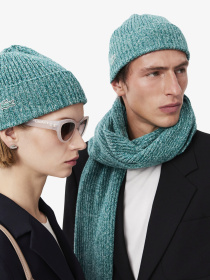 Шапка Lacoste модель RB4737I80 Шапка Lacoste модель RB4737I80 Фото