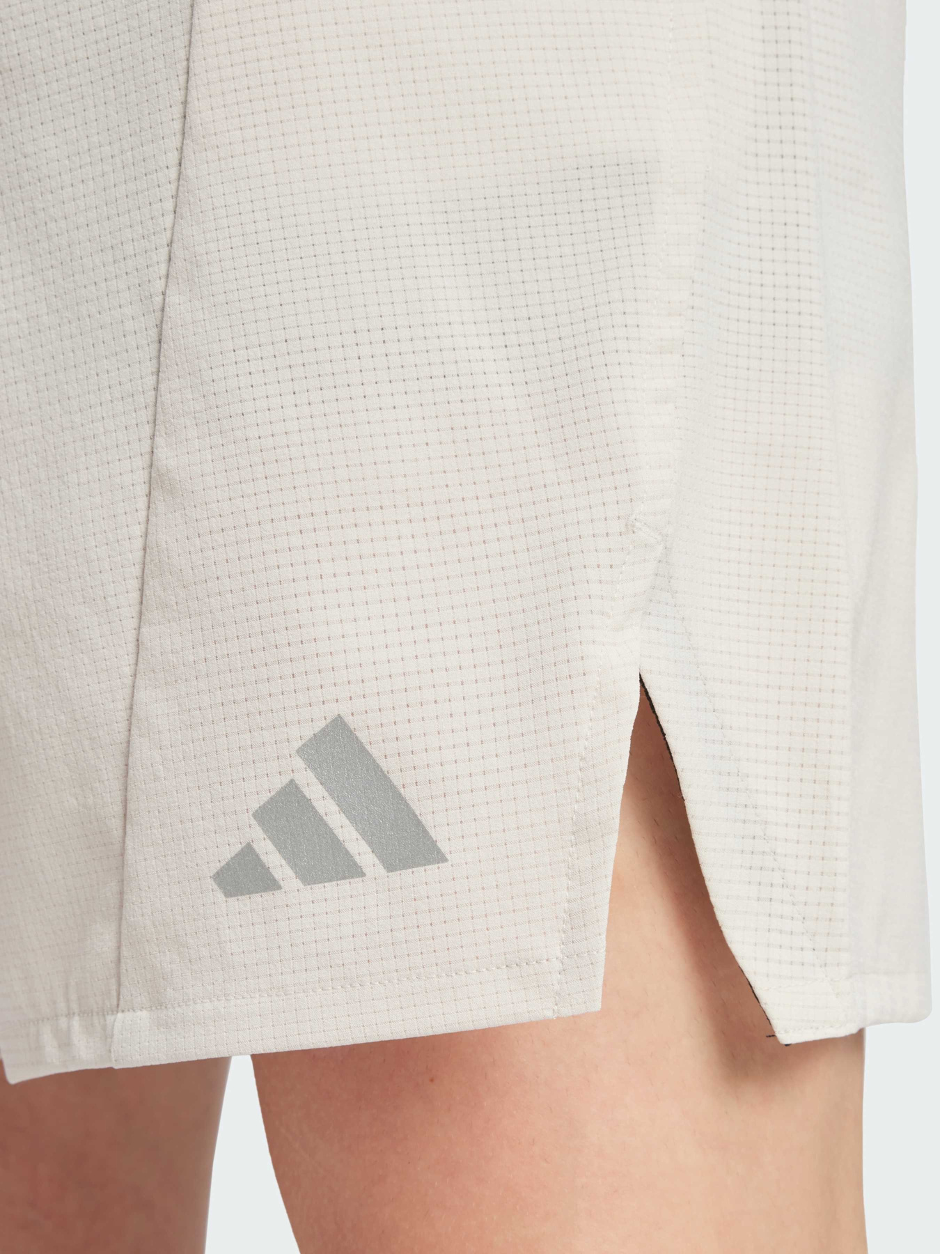 Шорты спортивные Adidas модель JL7601 Фото