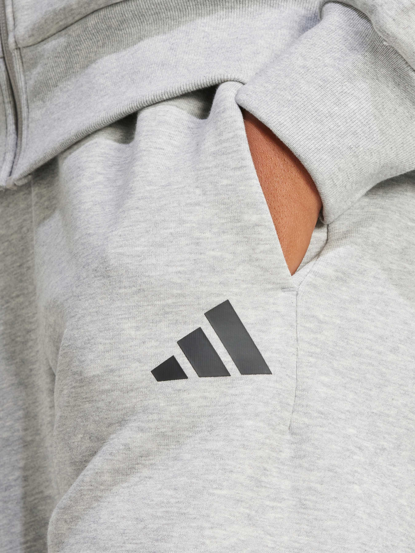 Джогери Adidas 3 Stripes модель JE0155 Джогери Adidas 3 Stripes модель JE0155 Фото