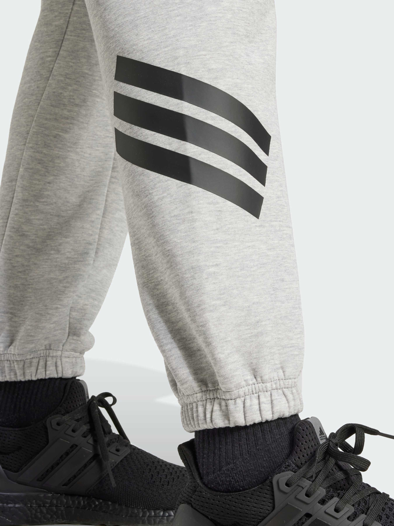 Джогери Adidas 3 Stripes модель JE0155 Джогери Adidas 3 Stripes модель JE0155 Фото