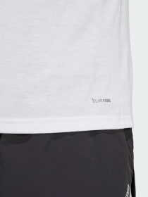 Футболка спортивная Adidas модель JD8232 Фото