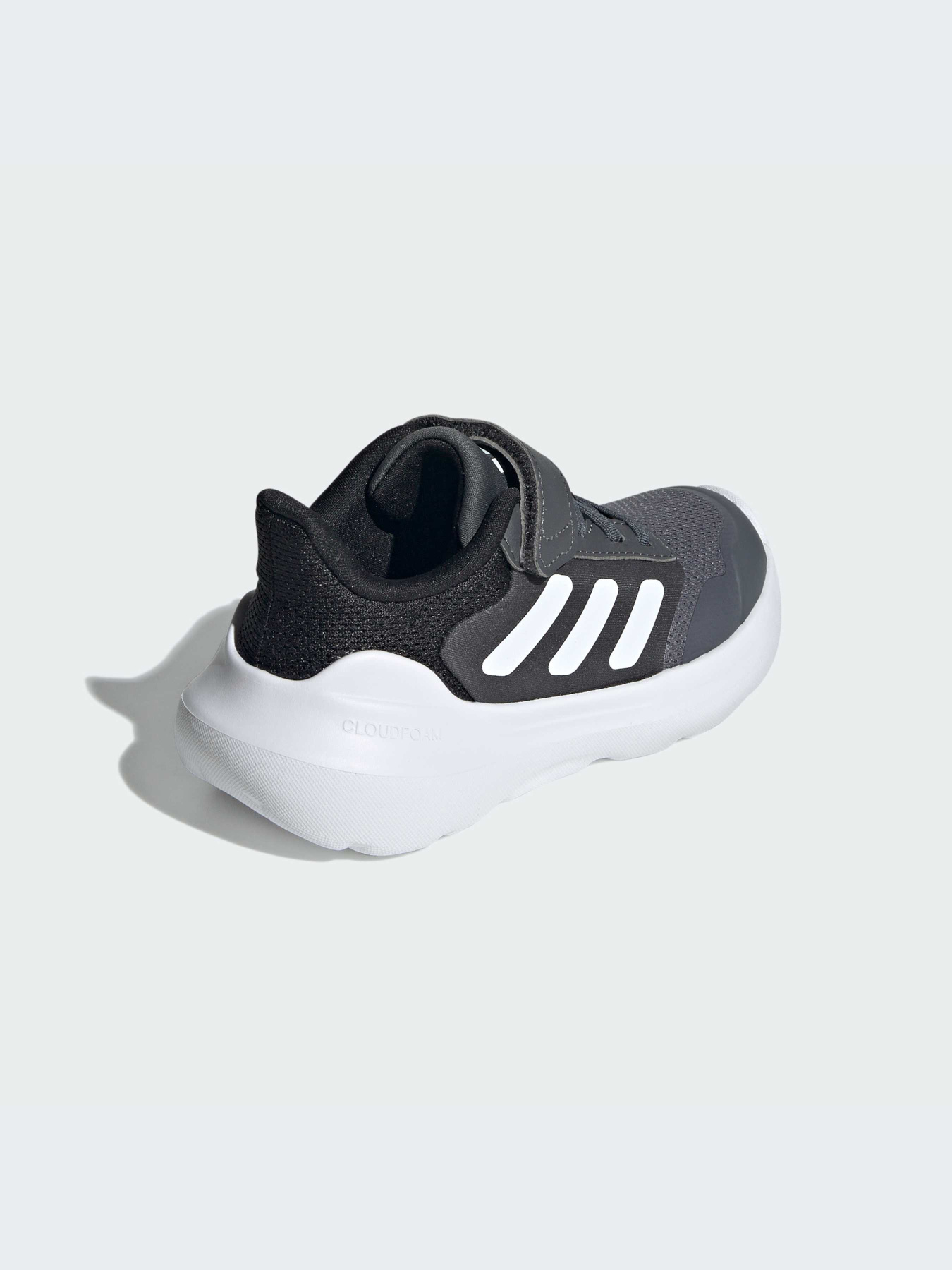 Кроссовки Adidas модель IE5986-KZ Фото