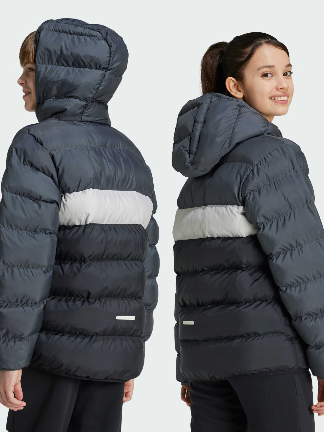 Куртки и дубленки Adidas модель IY6918 Куртки и дубленки Adidas модель IY6918 Фото