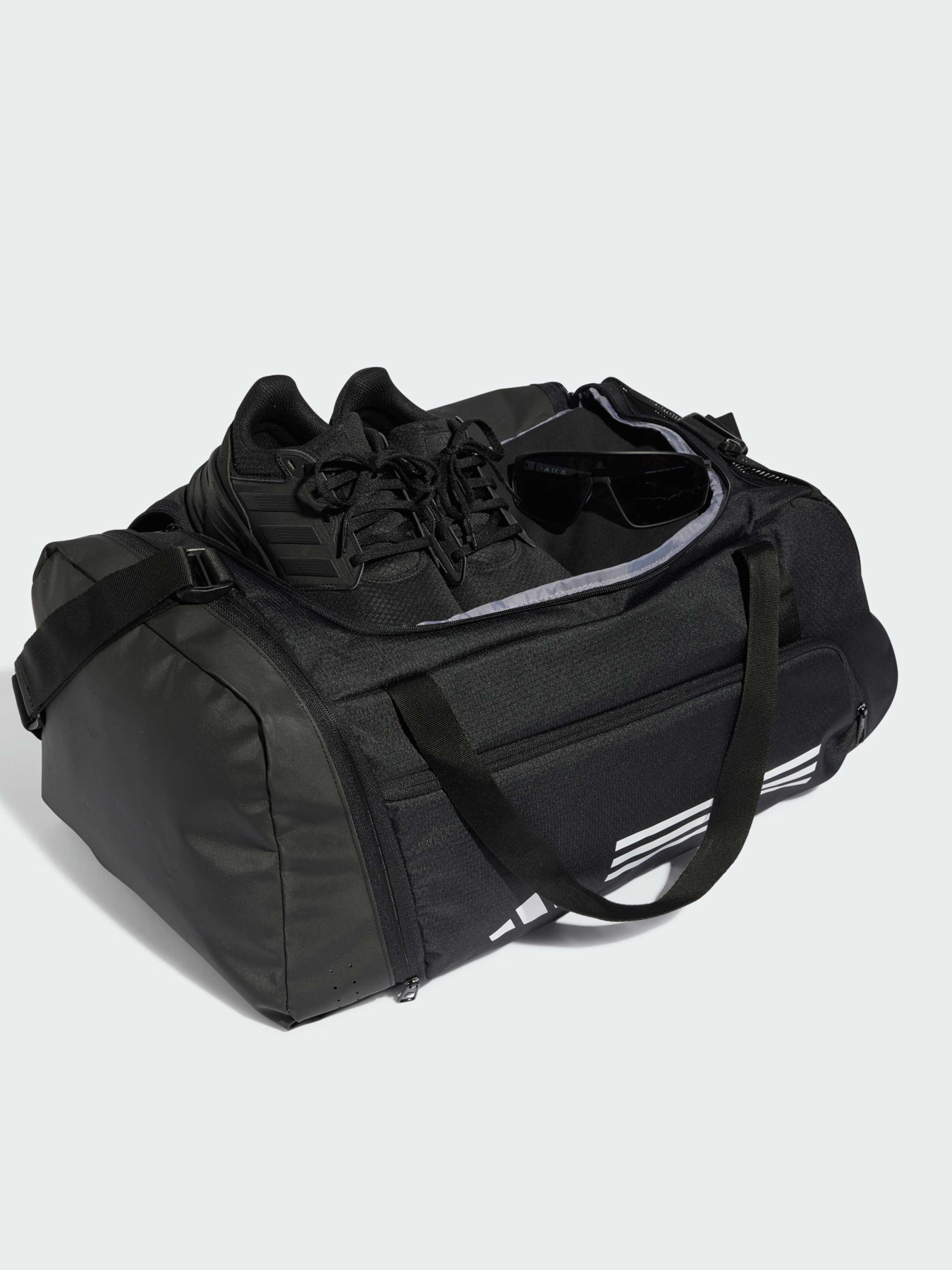 Дорожня сумка Adidas модель IP9863 Дорожня сумка Adidas модель IP9863 Фото