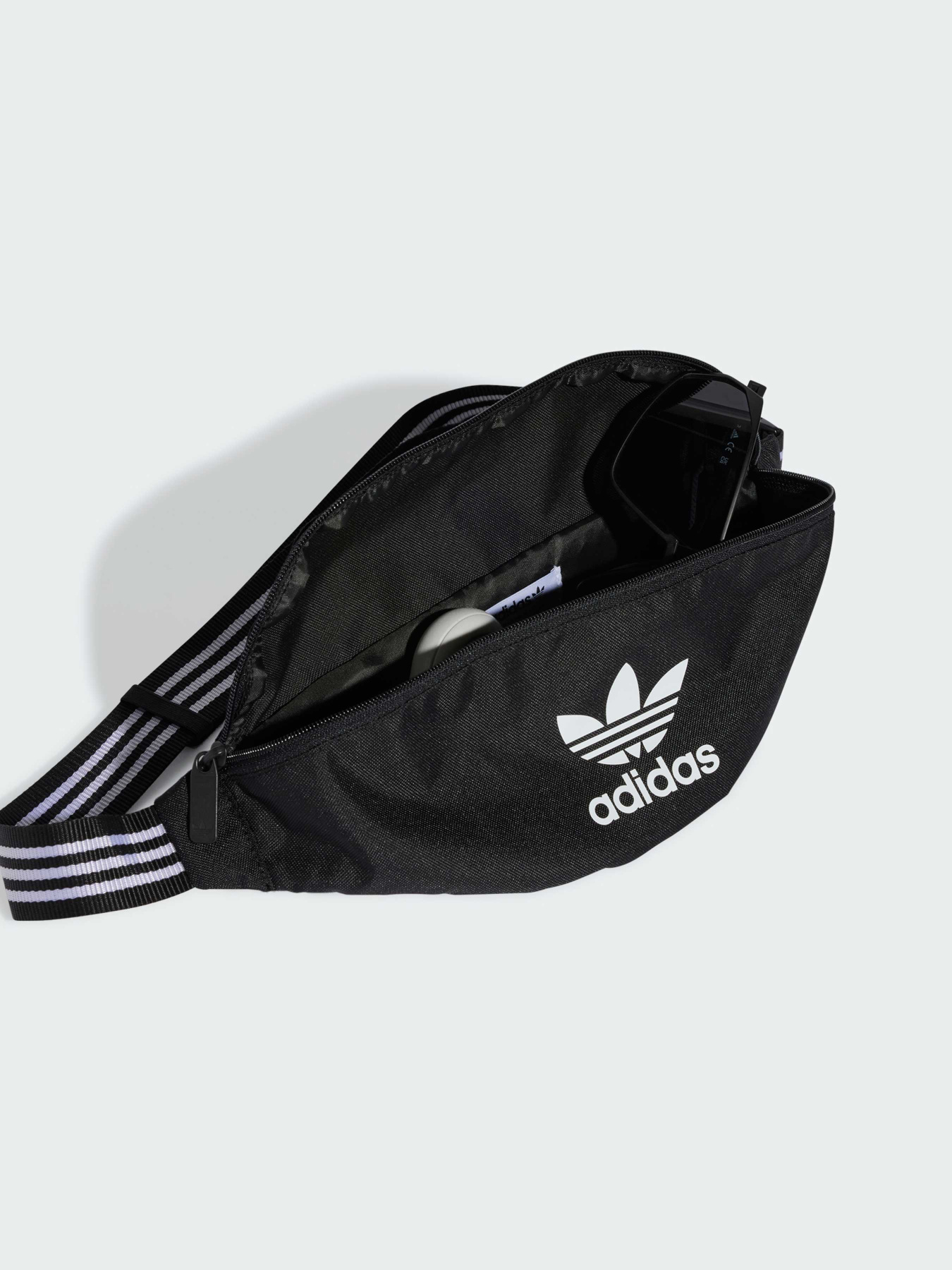 Поясная сумка Adidas Adicolor модель IW0939 Фото