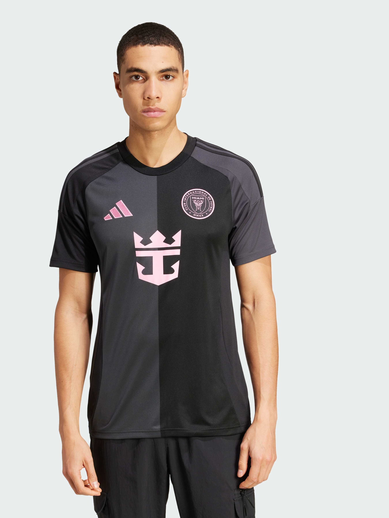 Спортивна футболка Adidas модель JI9124 Фото