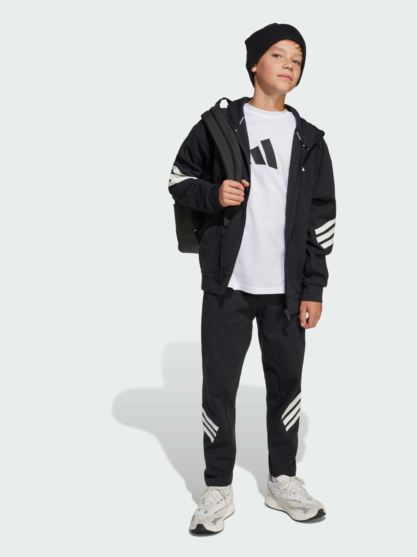 Повсякденні штани Adidas Культові силуети модель JJ4808 Фото