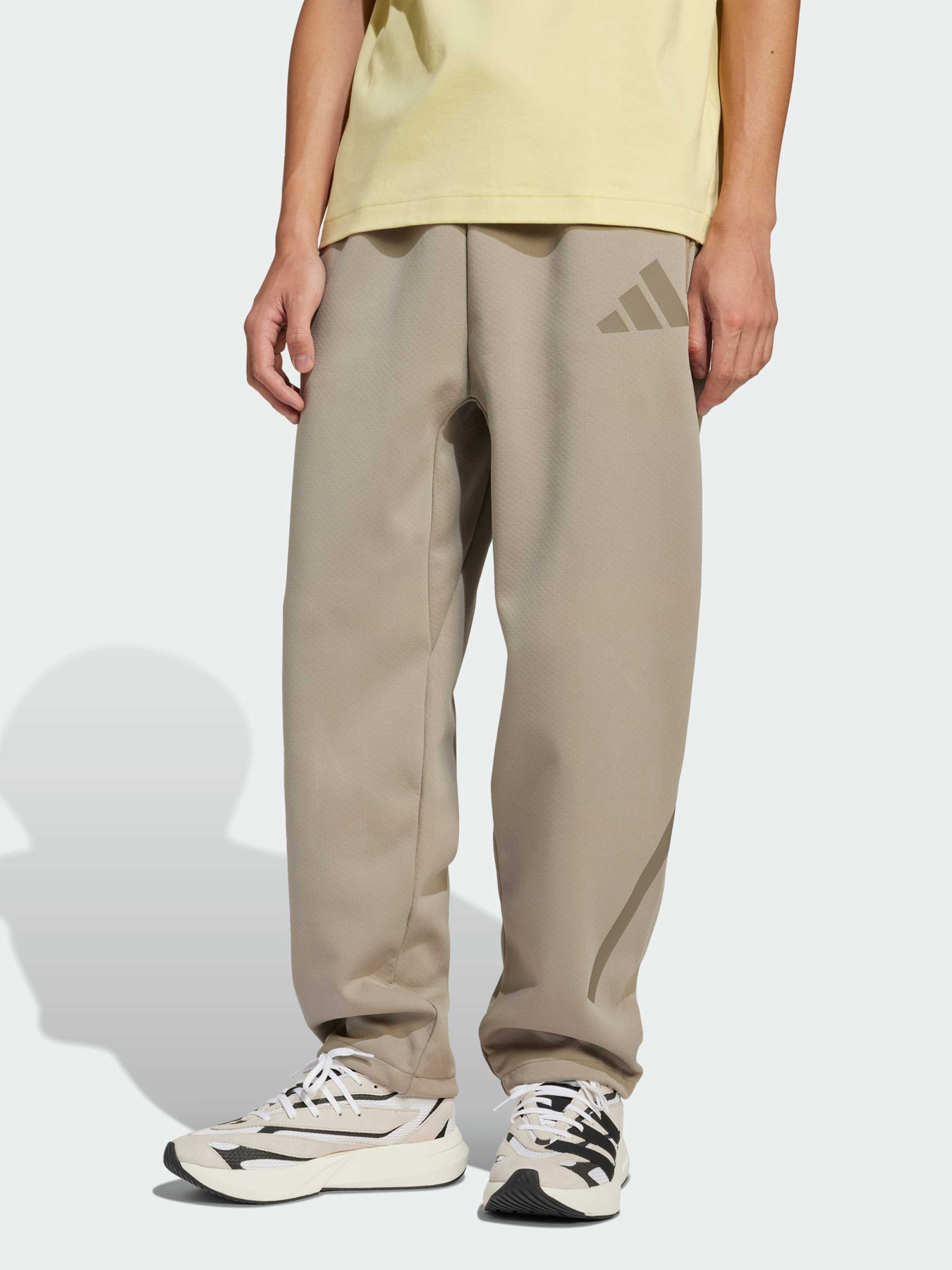 Повседневные штаны Adidas Культовые силуэты модель JC6716 Фото