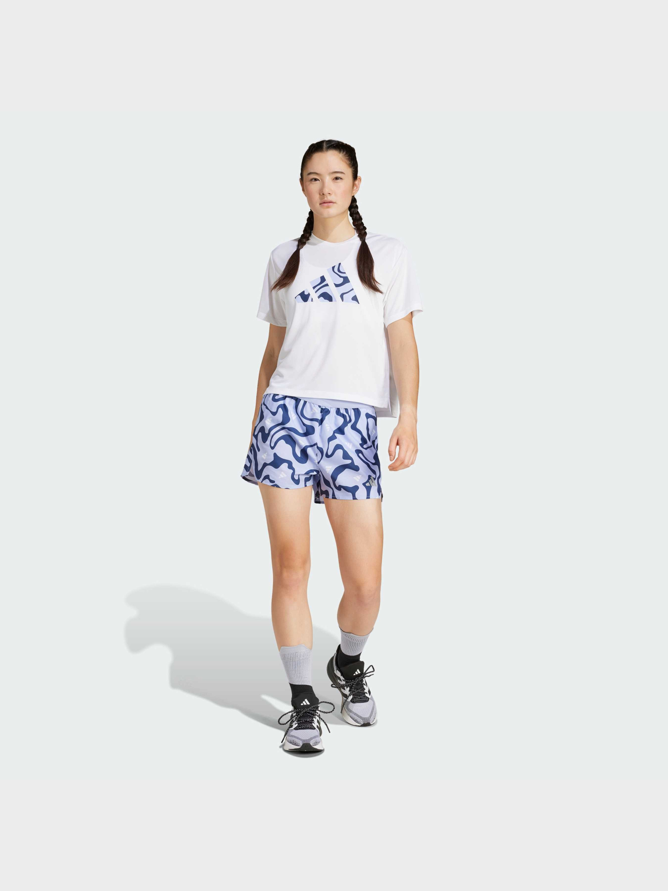 Футболка спортивная Adidas модель JD2349 Фото