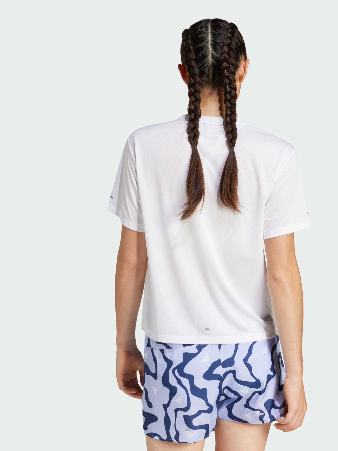 Футболка спортивная Adidas модель JD2349 Фото