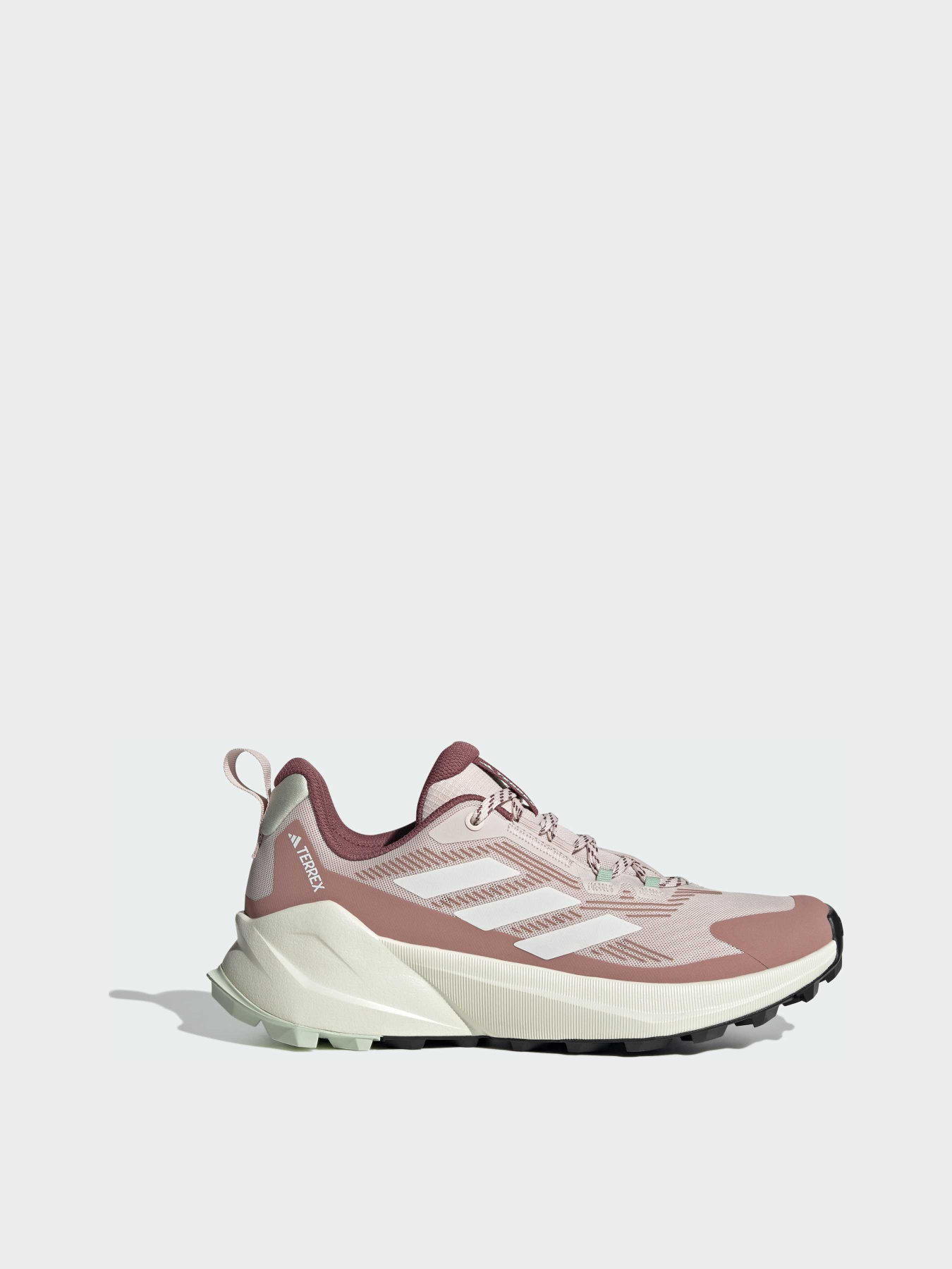 Кроссовки аутдор Adidas модель IH6351 Кроссовки аутдор Adidas модель IH6351 Фото